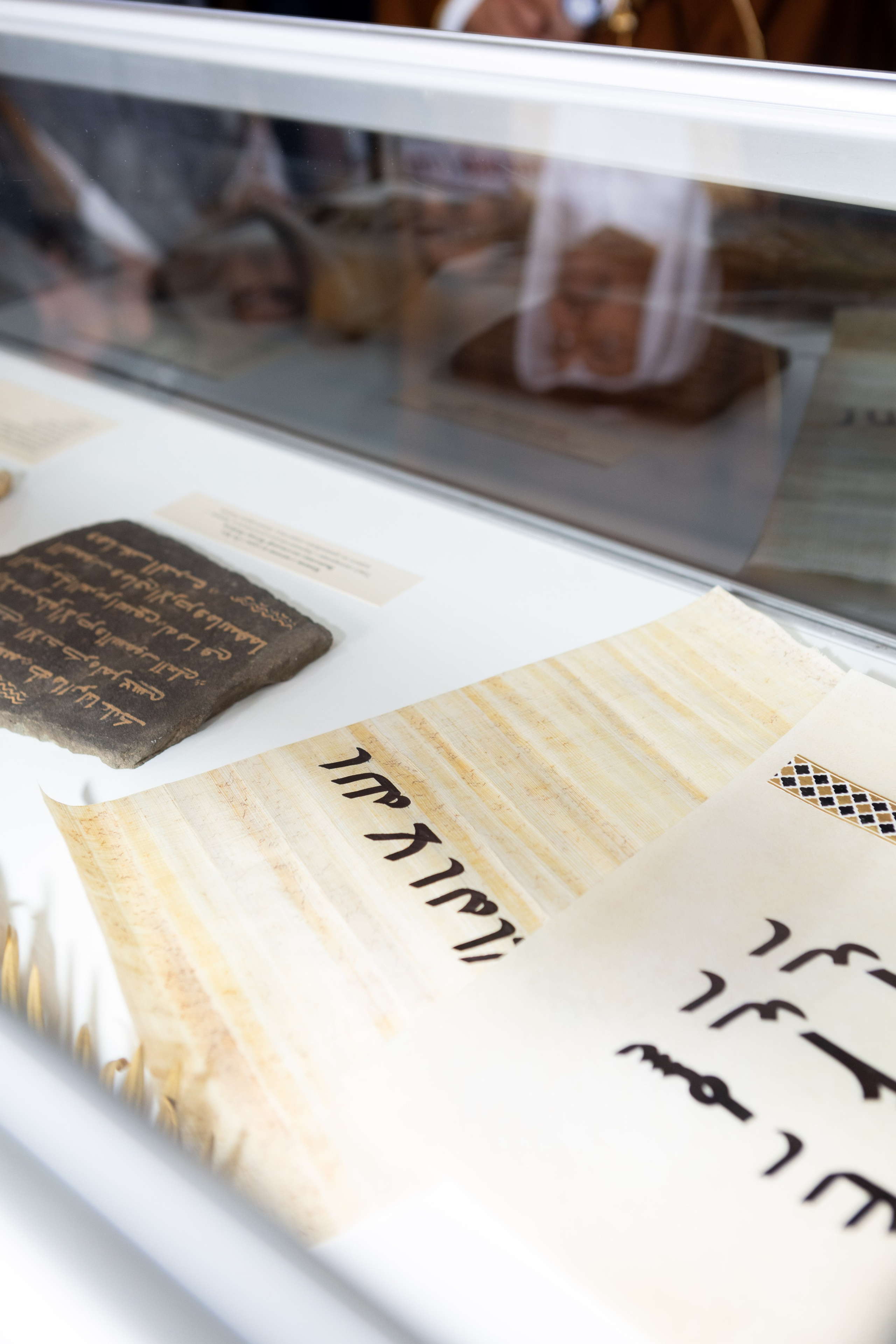 Открытие выставки Мир Корана. Рекламный, предметный, репортажный, семейный фотограф и художник в Москве