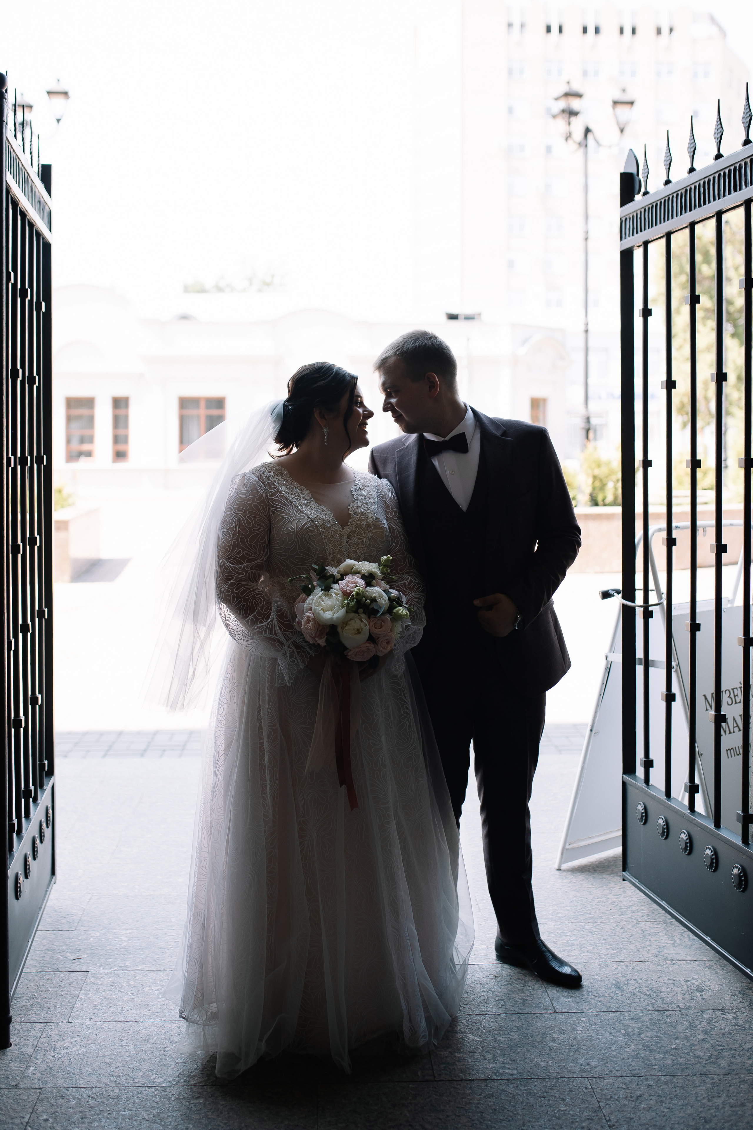 Михаил и Дарья. Свадебный фотограф и видеограф в Омске — Виталий и Алёна Орлянд