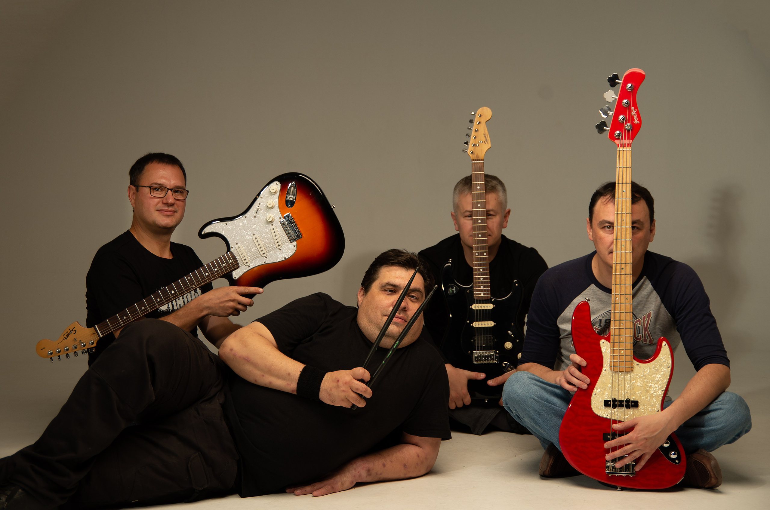 Мужской портрет: музыканты, группы, афиши. Фотограф Марина Доглядная Челябинск фотосессии с лошадьми, мотоциклами