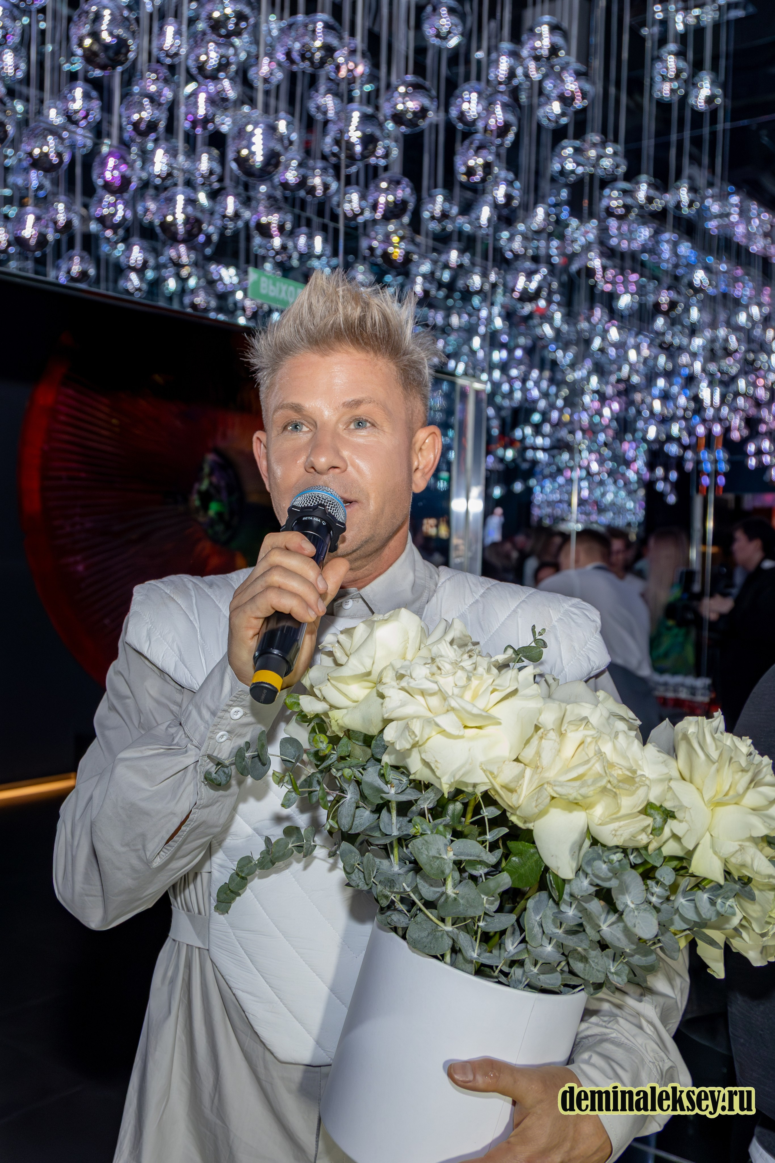 Презентация тура Мити Фомина — Артист. Репортажный, семейный и студийный фотограф в Москве Демин Алексей