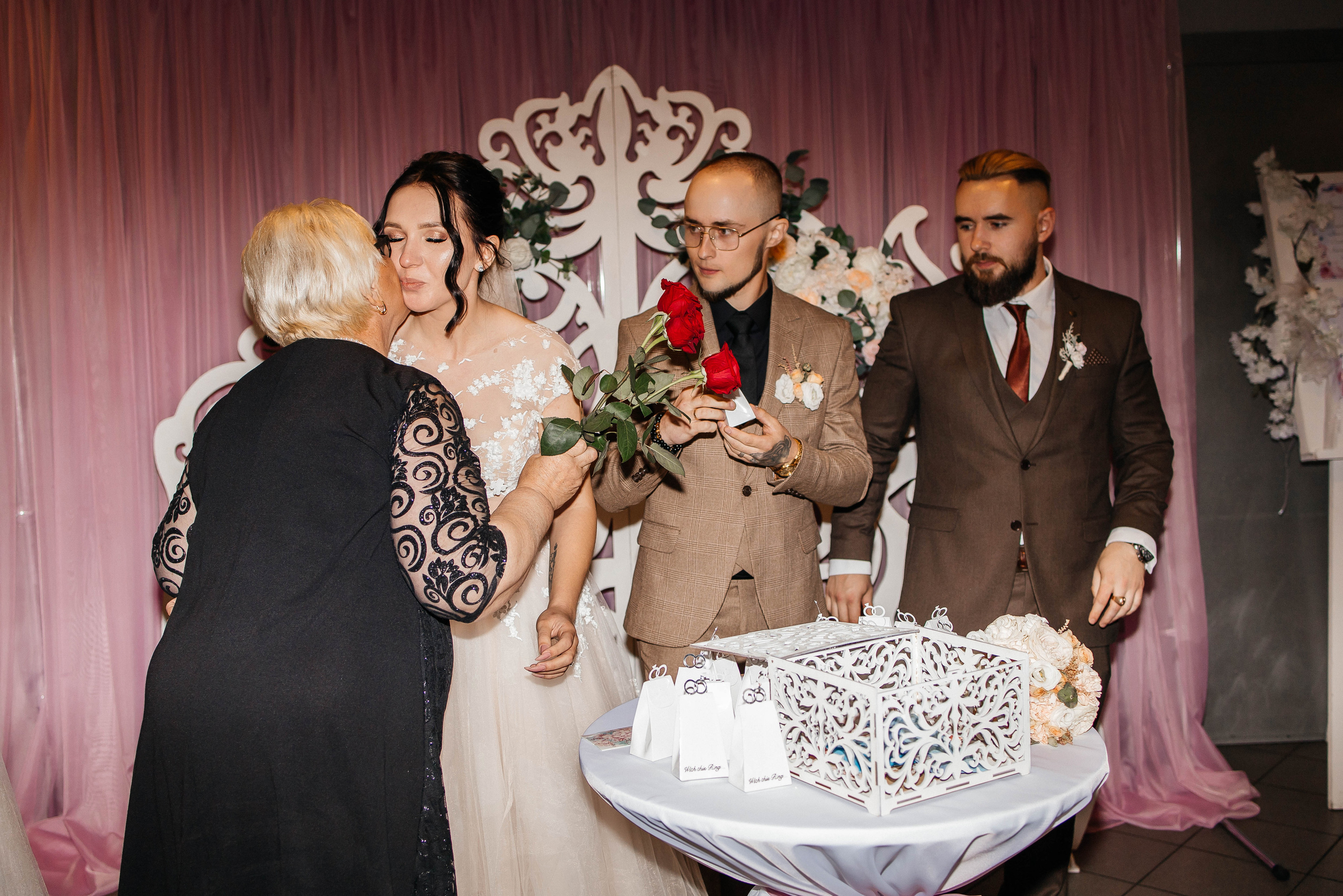 Лёша и Настя. Свадебный и портретный фотограф Минск Евсович Инна