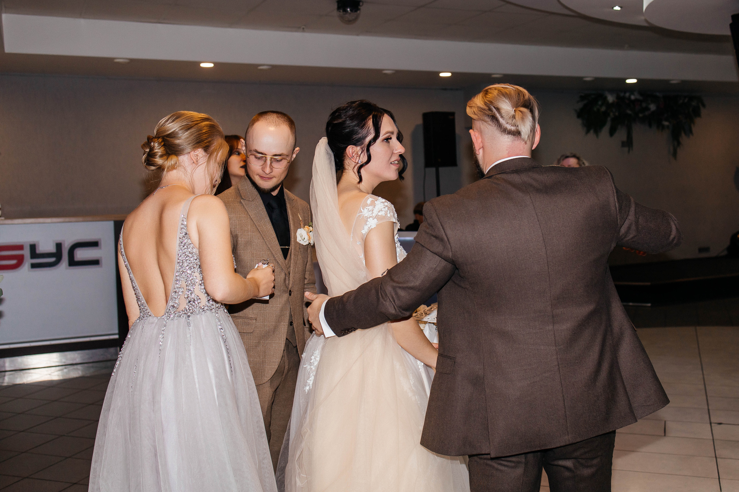 Лёша и Настя. Свадебный и портретный фотограф Минск Евсович Инна