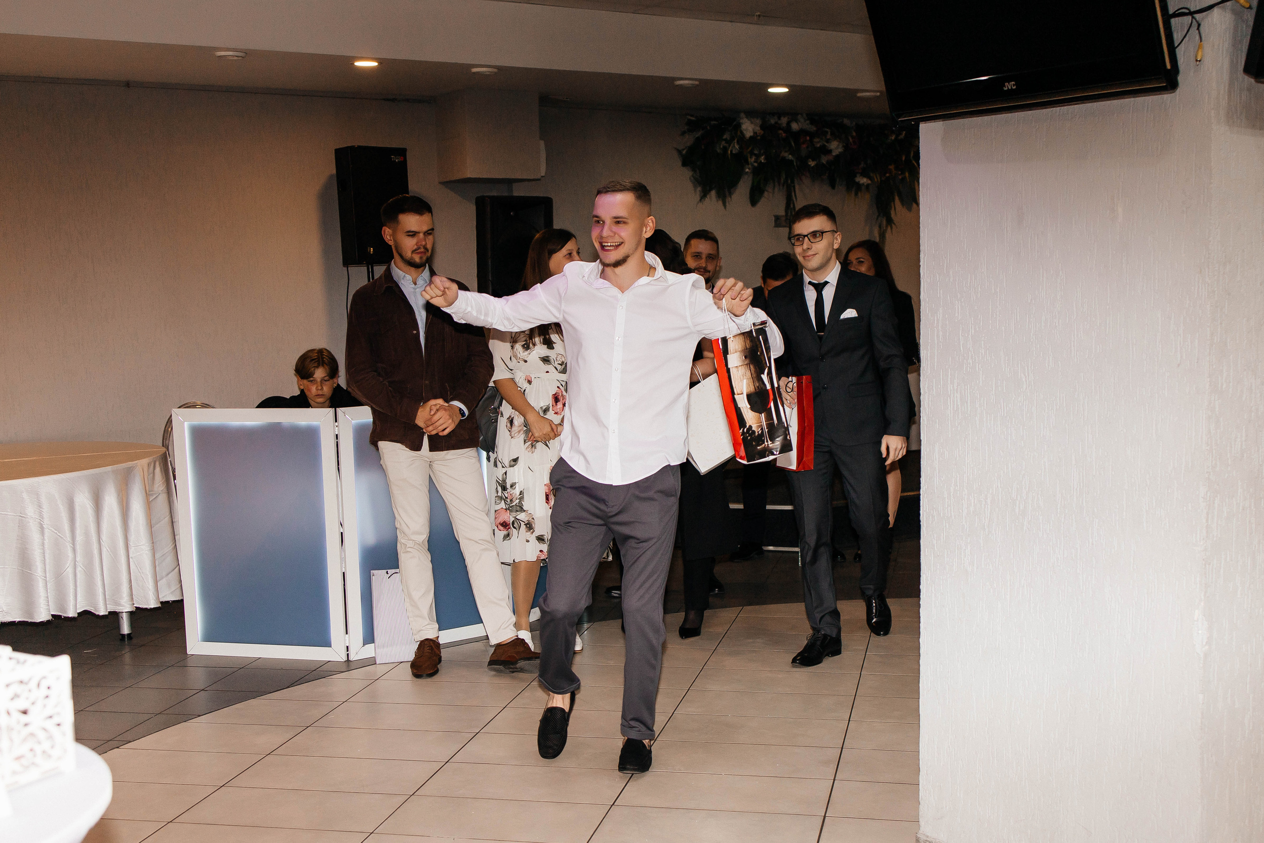 Лёша и Настя. Свадебный и портретный фотограф Минск Евсович Инна