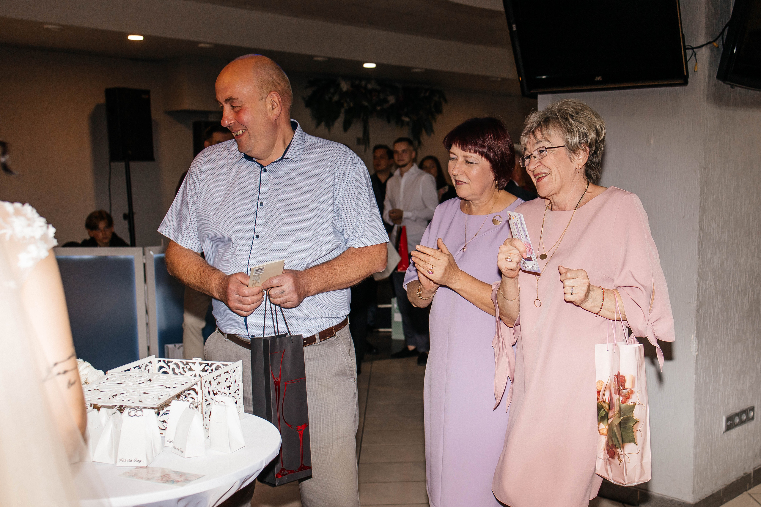 Лёша и Настя. Свадебный и портретный фотограф Минск Евсович Инна