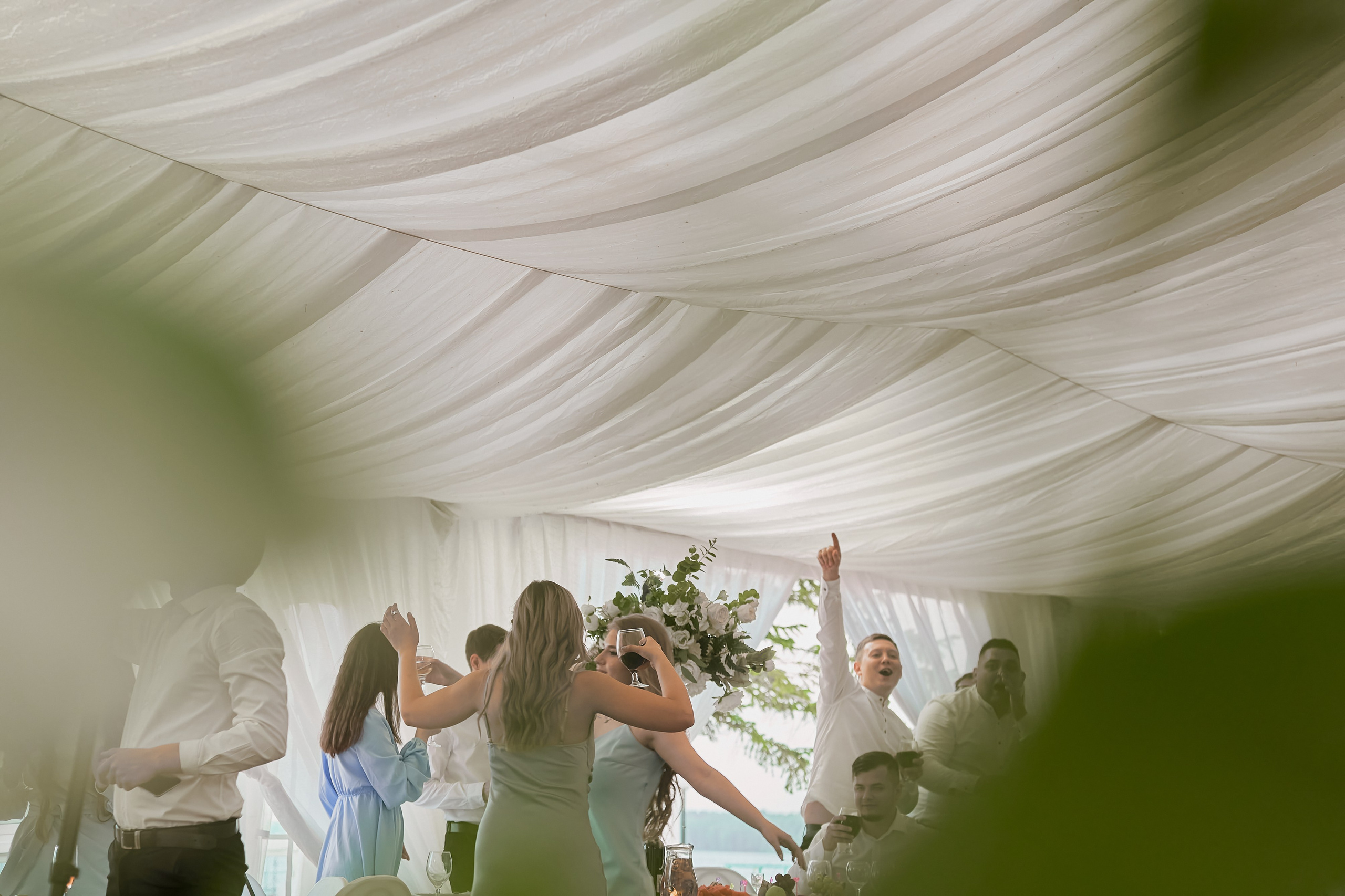 Свадьба бенгальские огни. Мартазова Екатерина фотограф. Екатеринбург