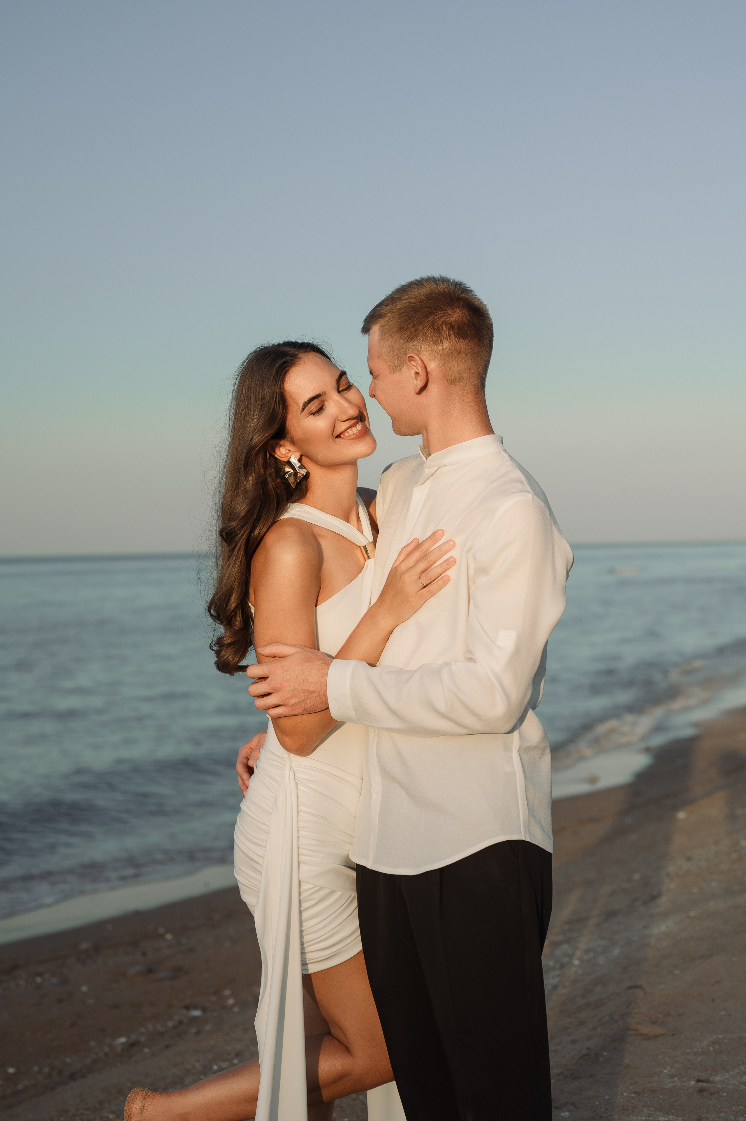 Предсвадебная съёмка на море🌊. Свадебный и семейный фотограф в Краснодаре Алина Мельник
