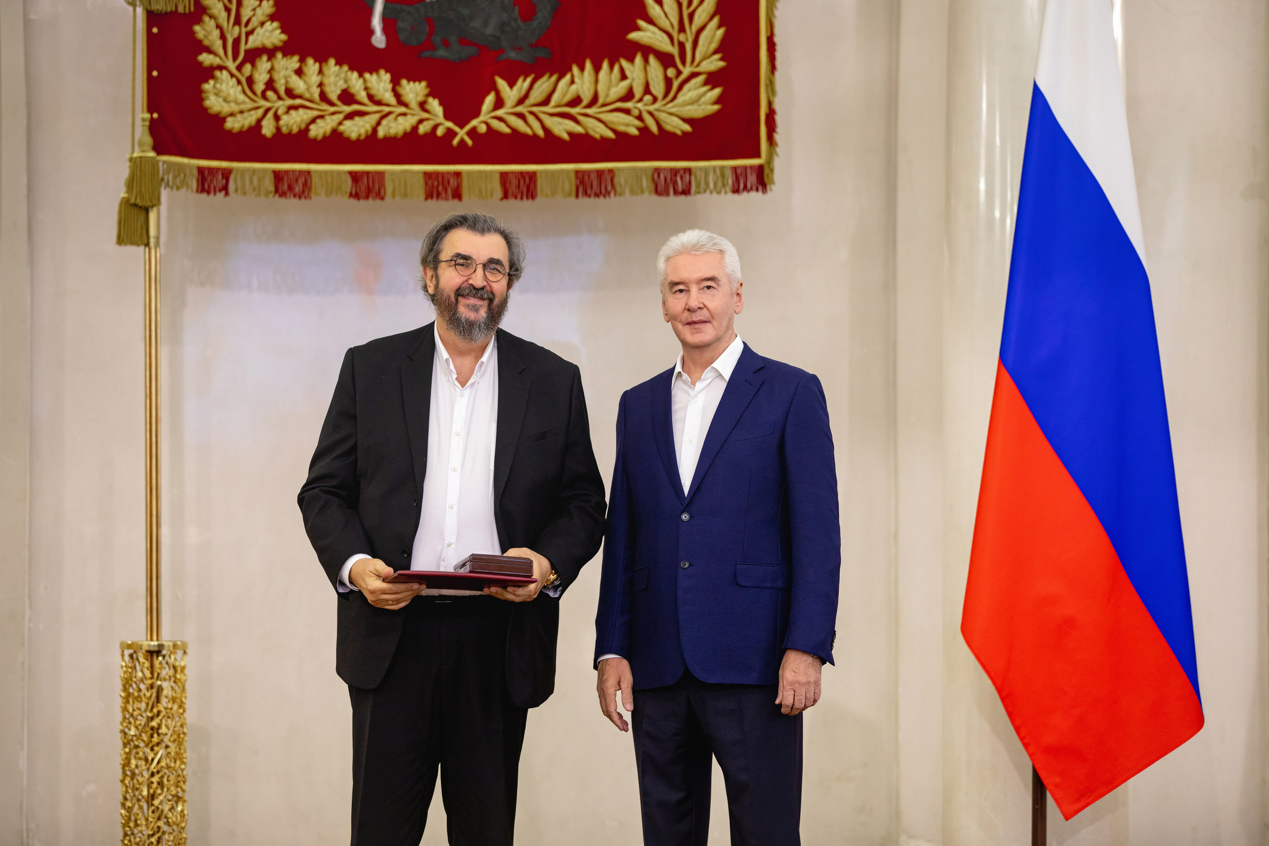 КОНГРЕСС. Коммерческий фотограф Дамира Умярова (Москва)