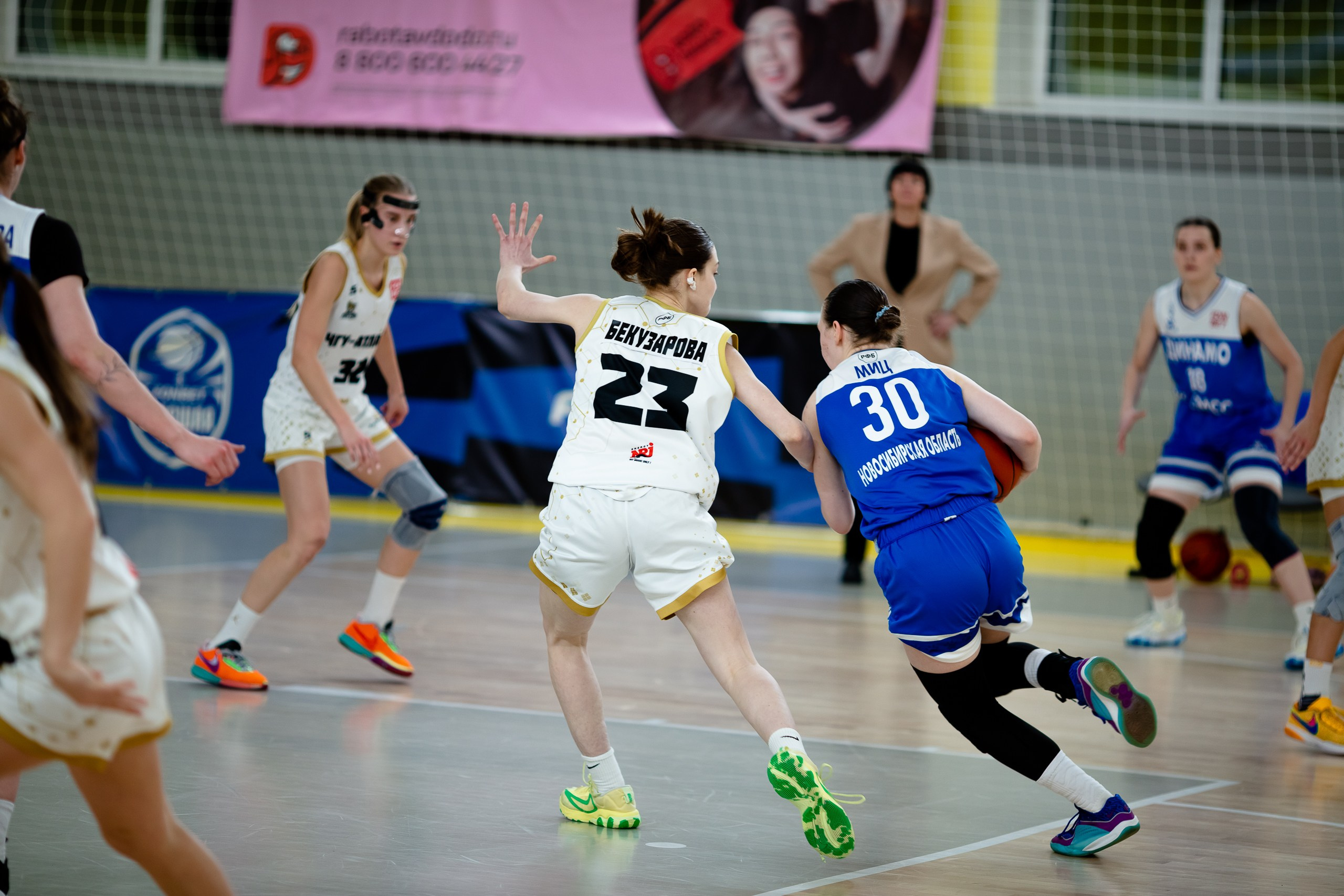 ЧГУ-Атланта — Динамо / 1 игра. Фотография