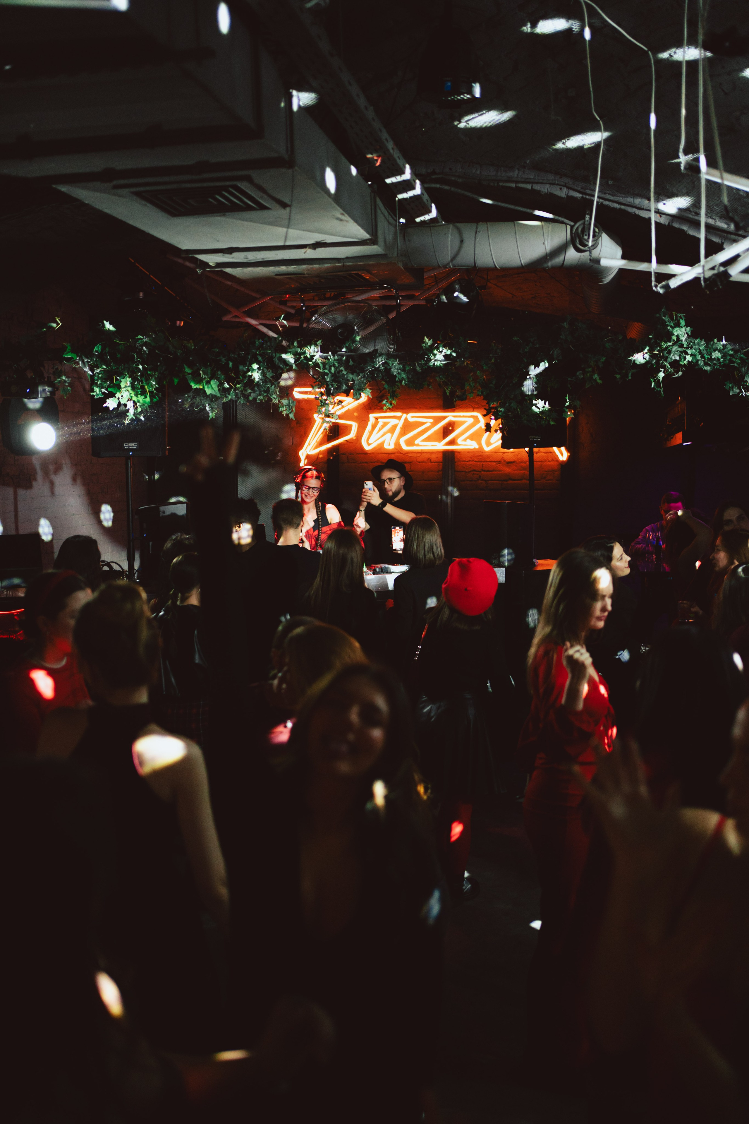 SO STRIP // Woman's moment. Репортажный фотограф в Казани Виктория Трунова