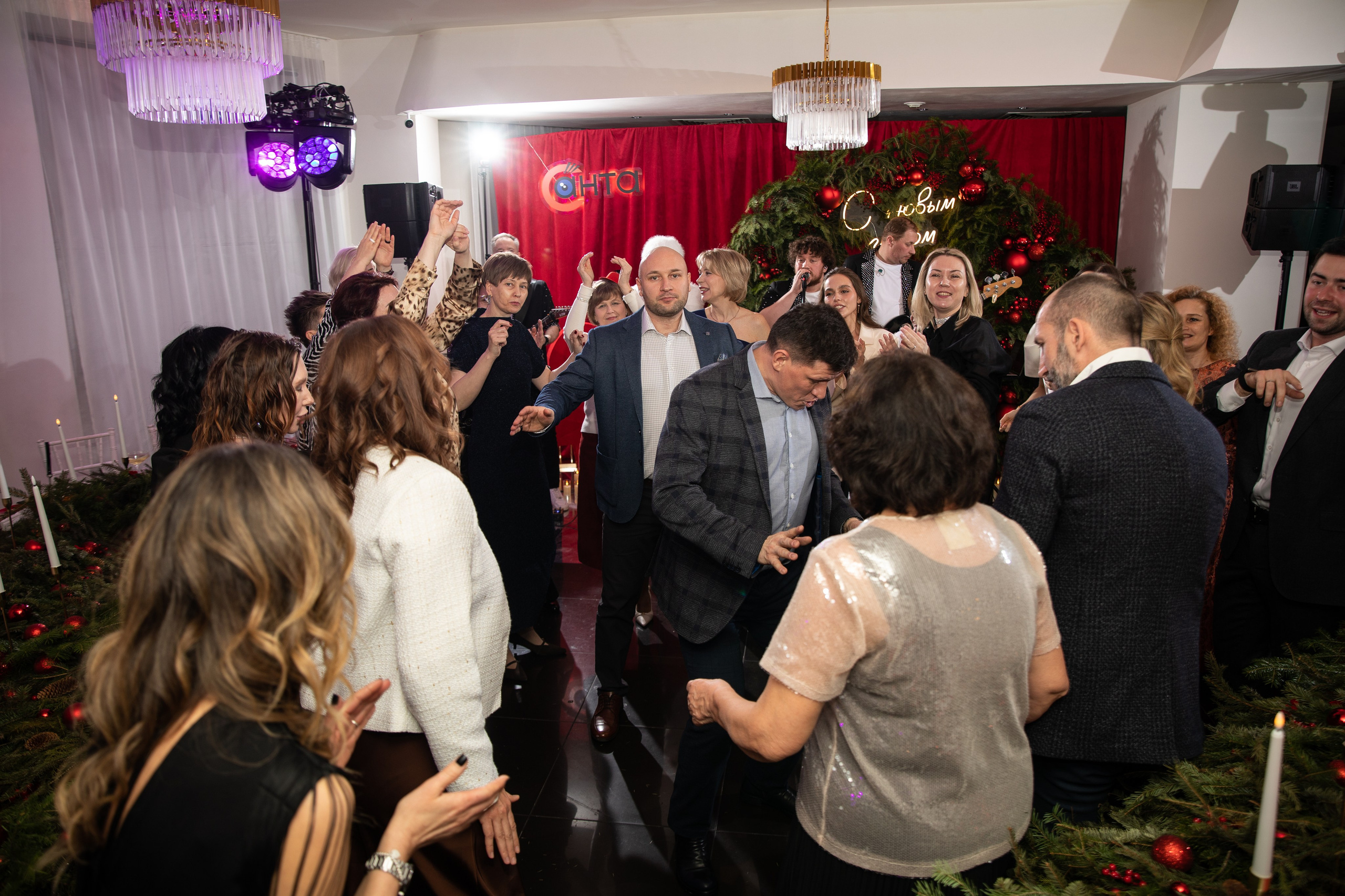 Корпортатив Санта. Amore ore. Репортажный и свадебный фотограф в Челябинске Елисеев Павел
