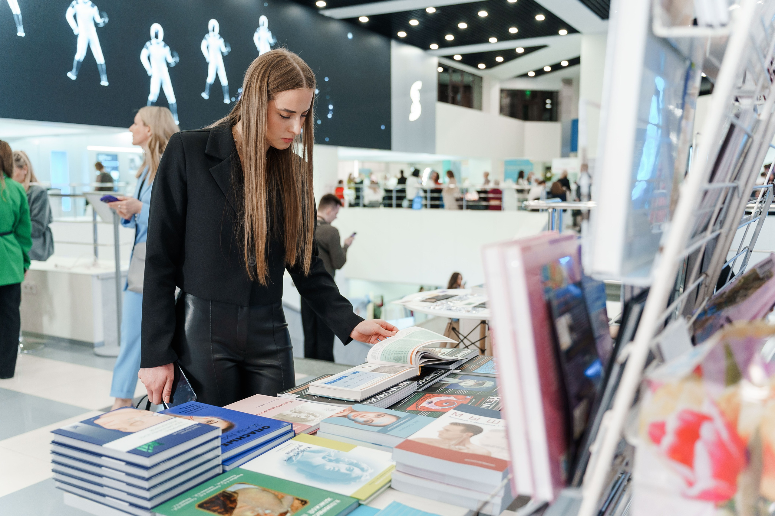 СТЕНДЫ. PRO-AGELESS