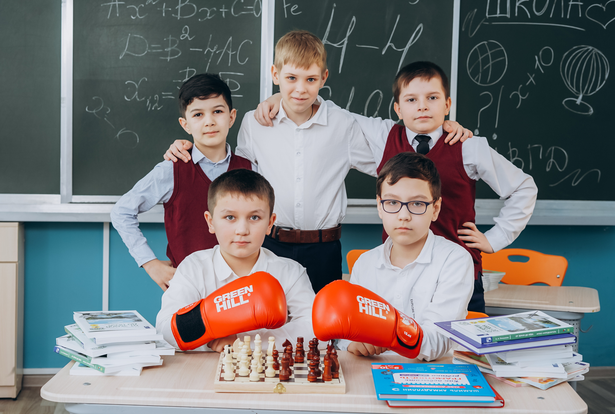 Школы. Выпускные альбомы, детский фотограф в Санкт—Петербурге