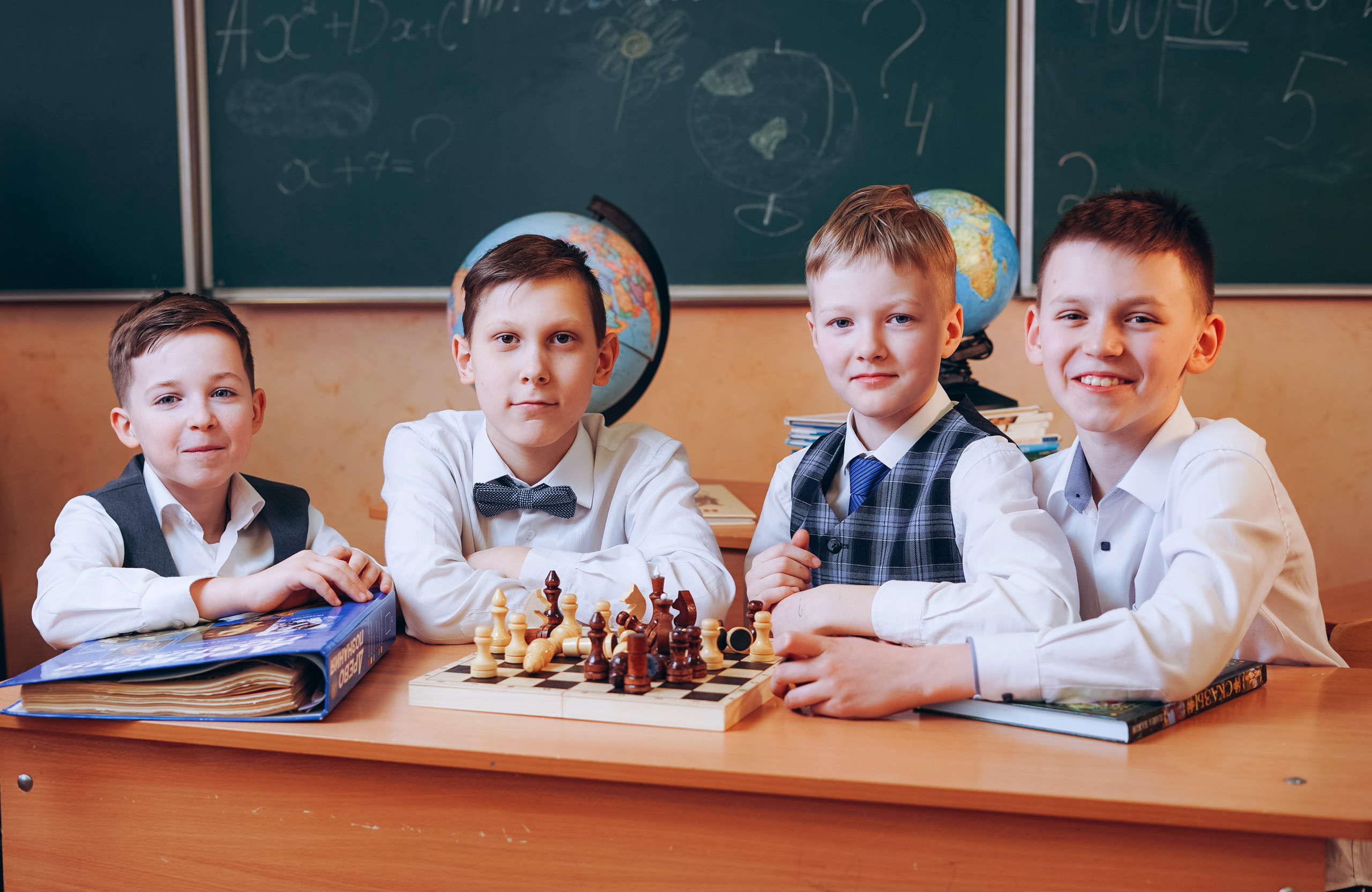 Школы. Выпускные альбомы, детский фотограф в Санкт—Петербурге