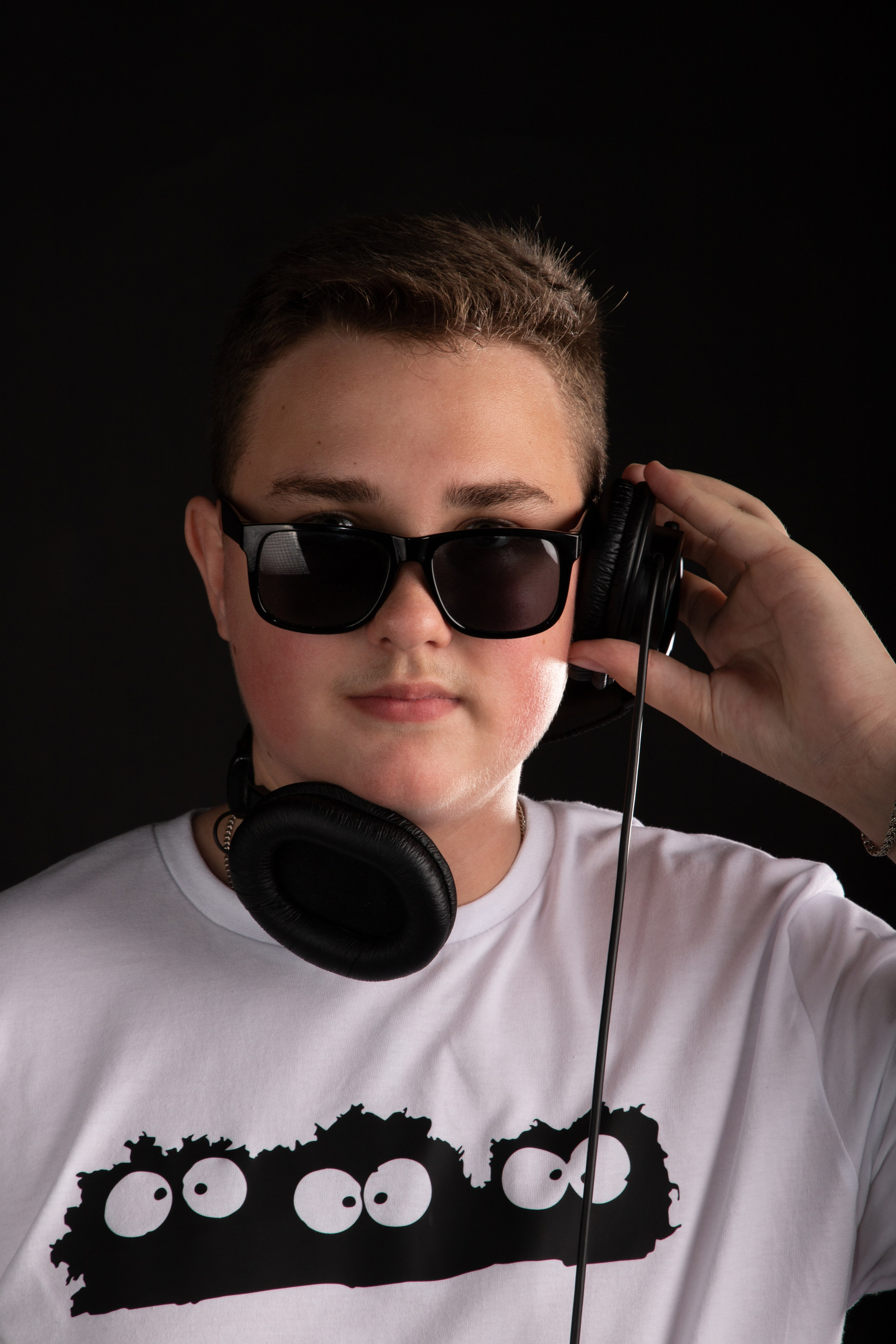 DJs. Репортажный и свадебный фотограф в Курске Борис Захарчук