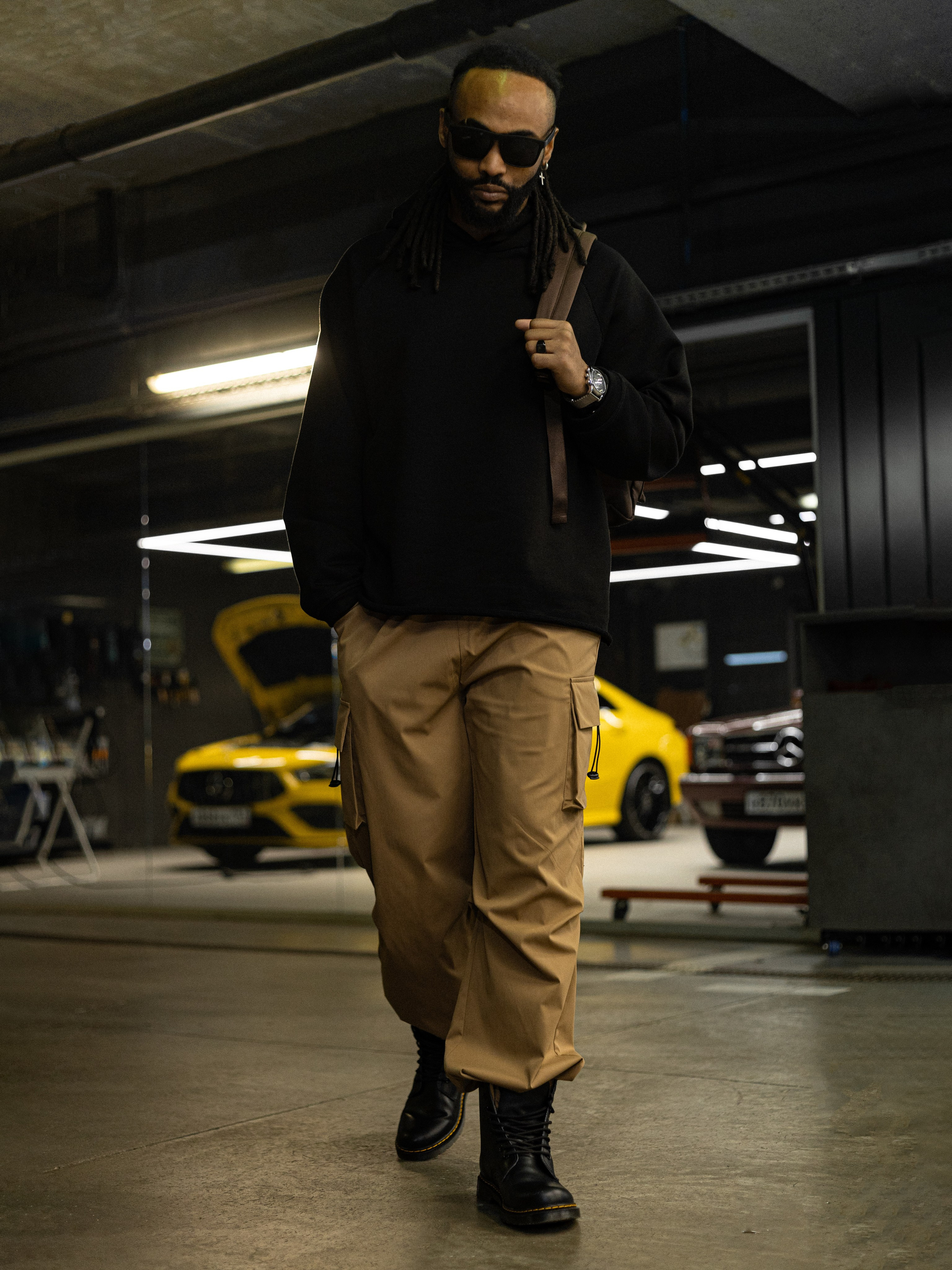 Фабио. Фото для маркетплейсов в самых сочных локациях города Сочи