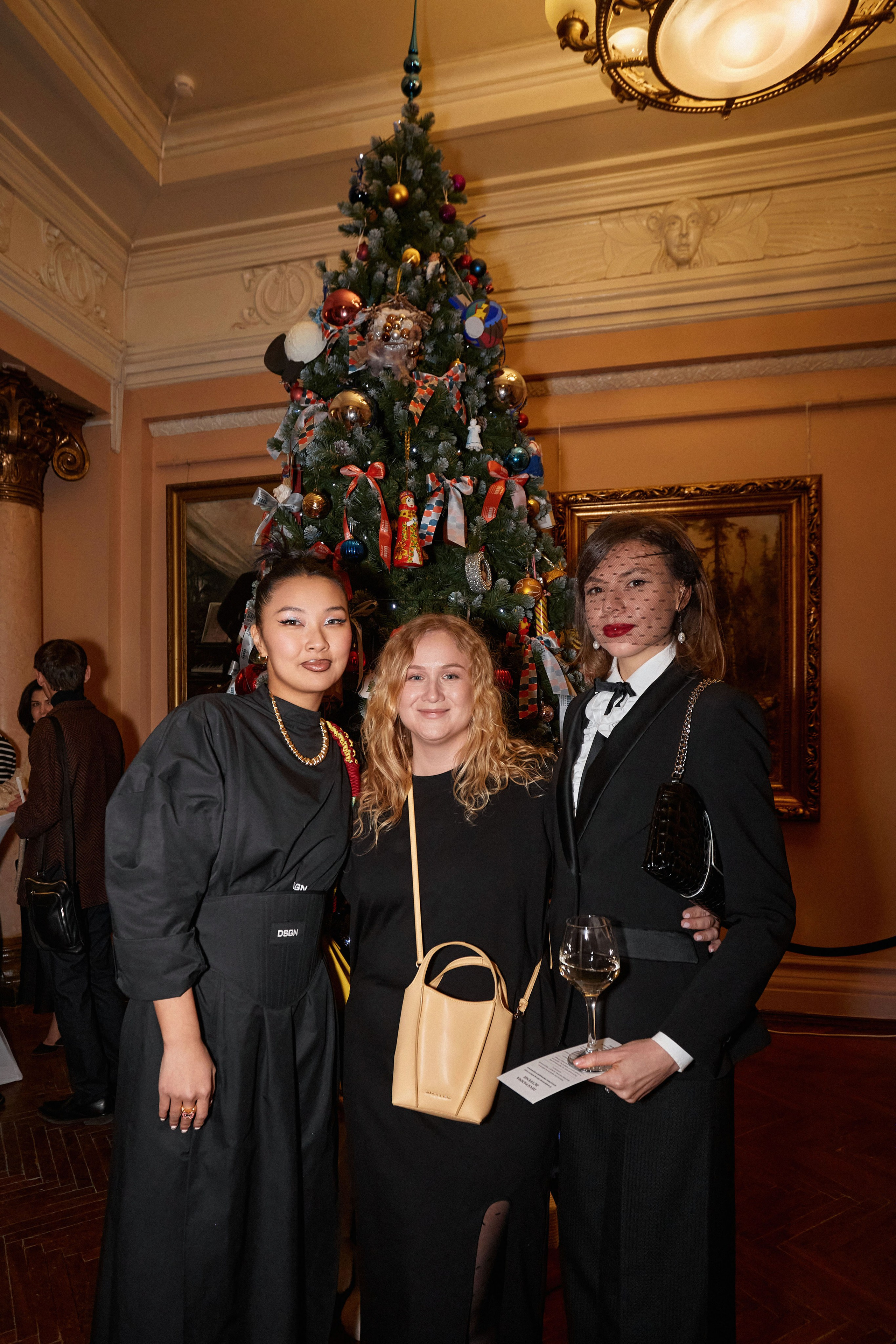 АРОМАТЫ АВАНГАРДА Закрытая презентация. DENISOV ART (фото, видео, дизайн) САМАРА