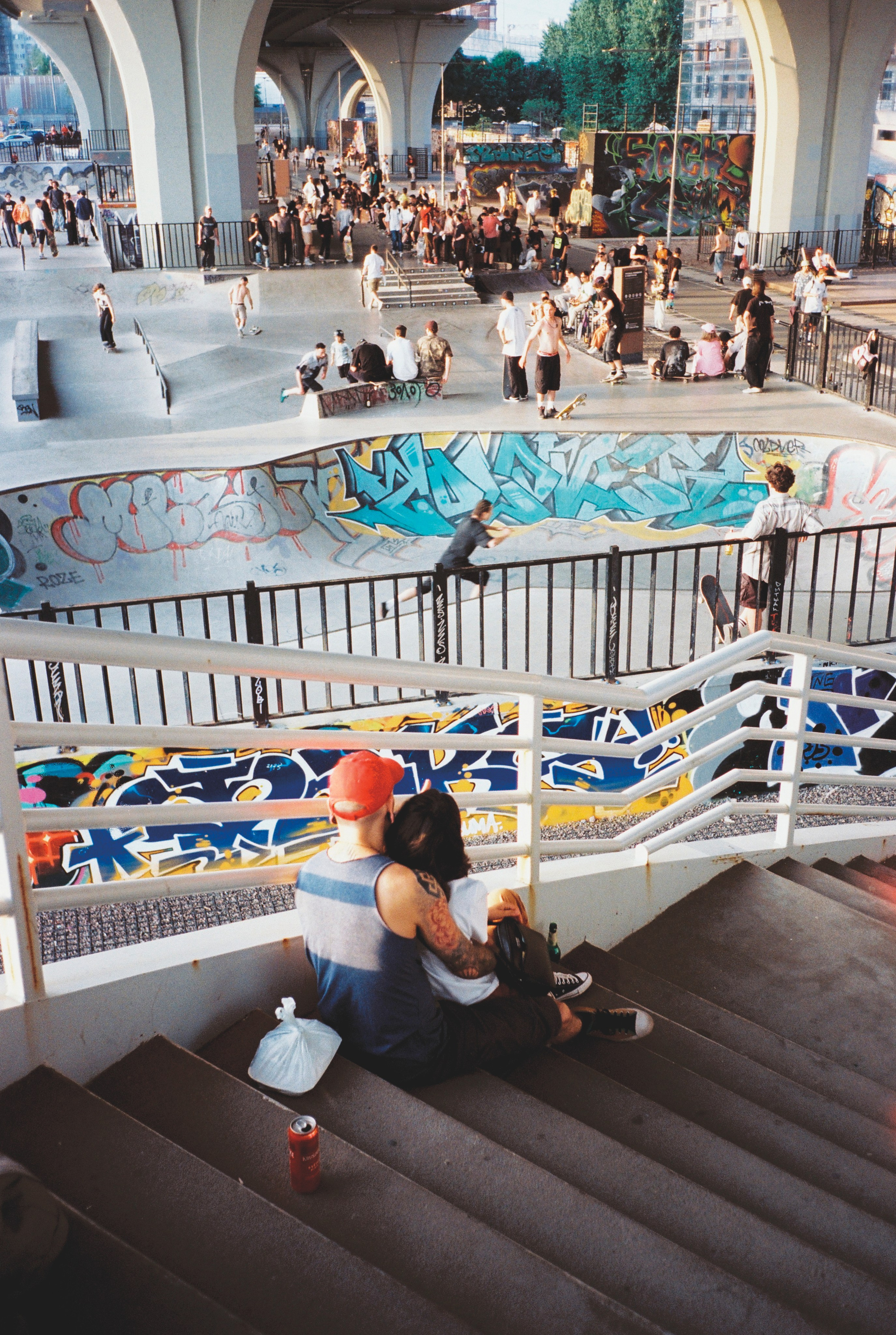 Фотографии цветные. Свадебный и семейный пленочный фотограф в Петербурге Истомина Ирина