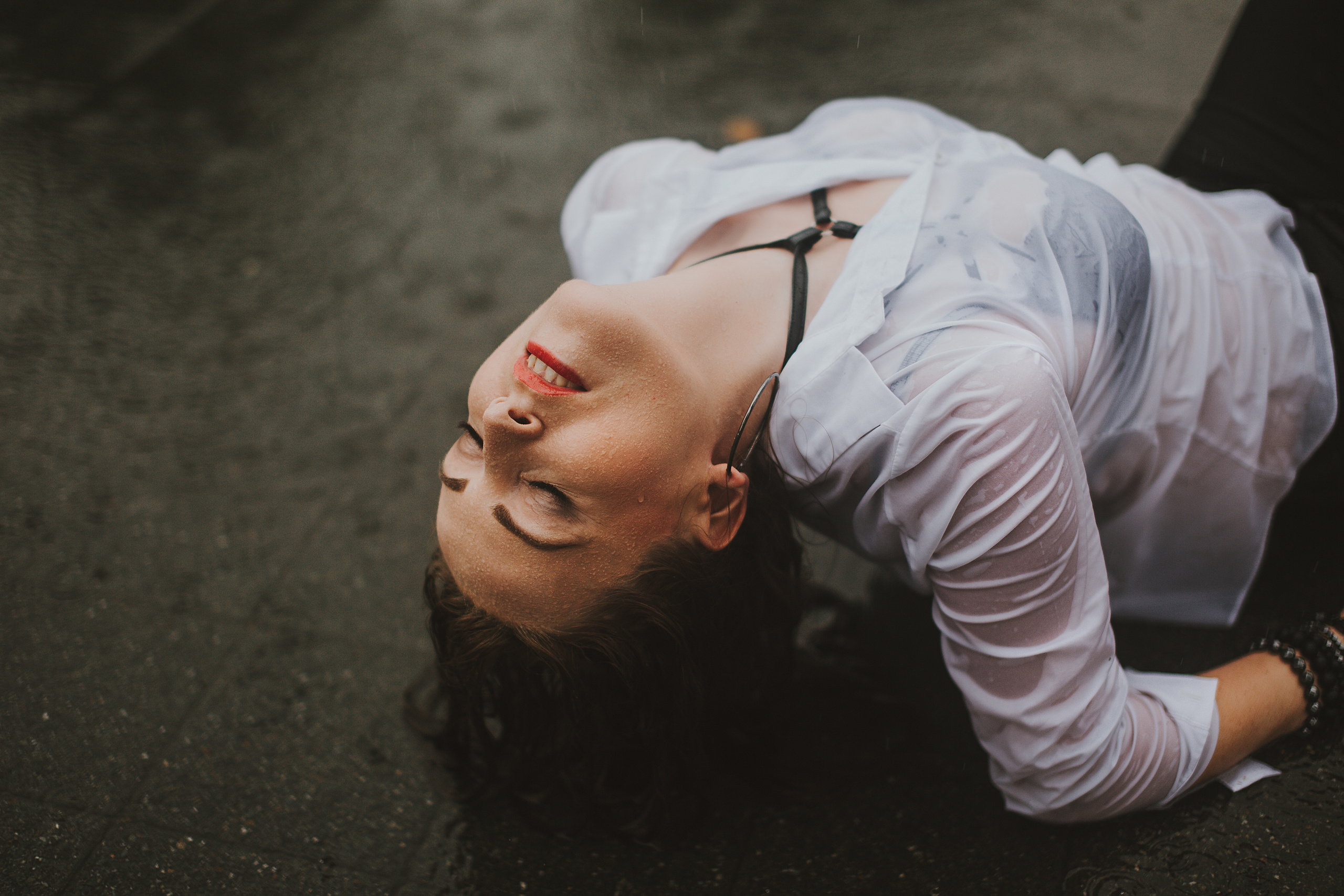 Под дождём…. Свадебный и семейный фотограф/видеограф в Краснодаре Наталья Осинская