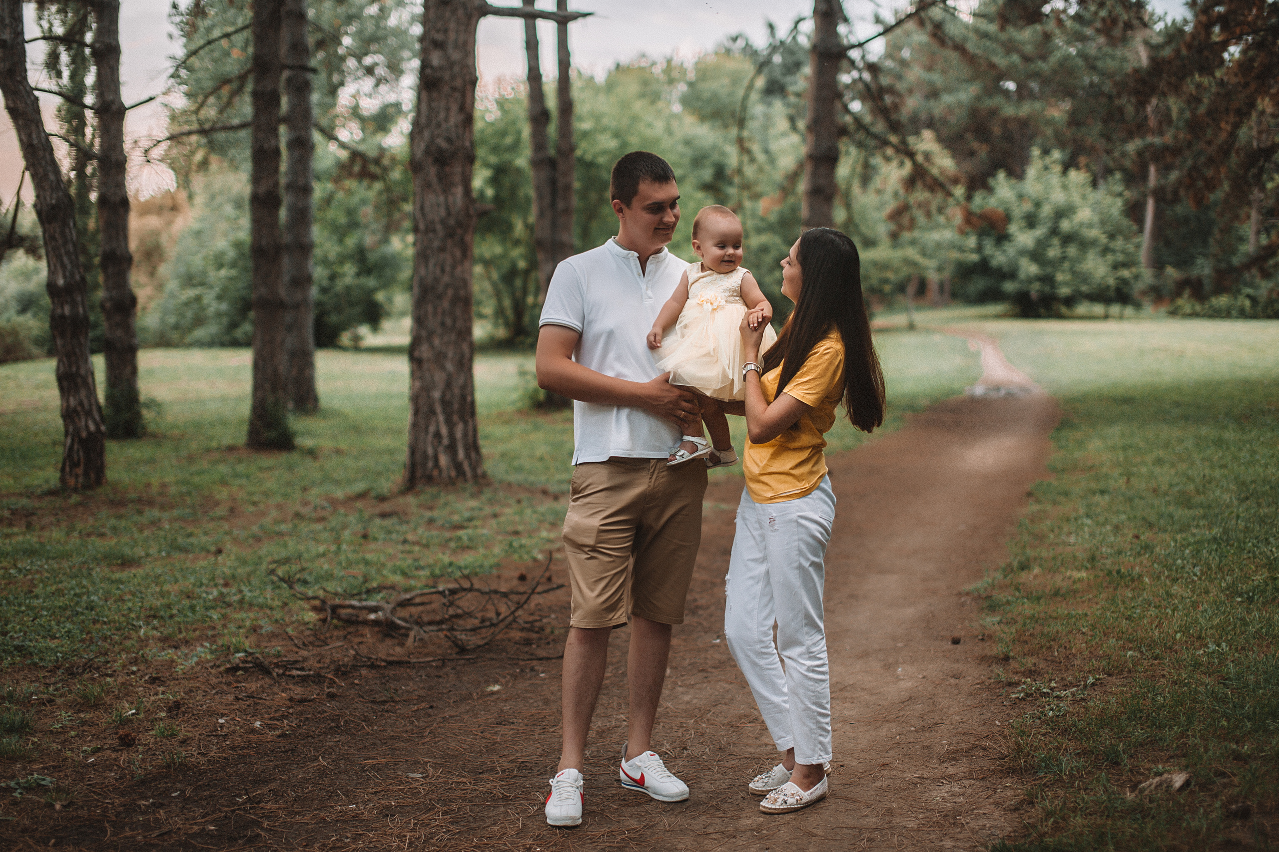 Семейная прогулка в Ботаническом саду. Свадебный и семейный фотограф/видеограф в Краснодаре Наталья Осинская