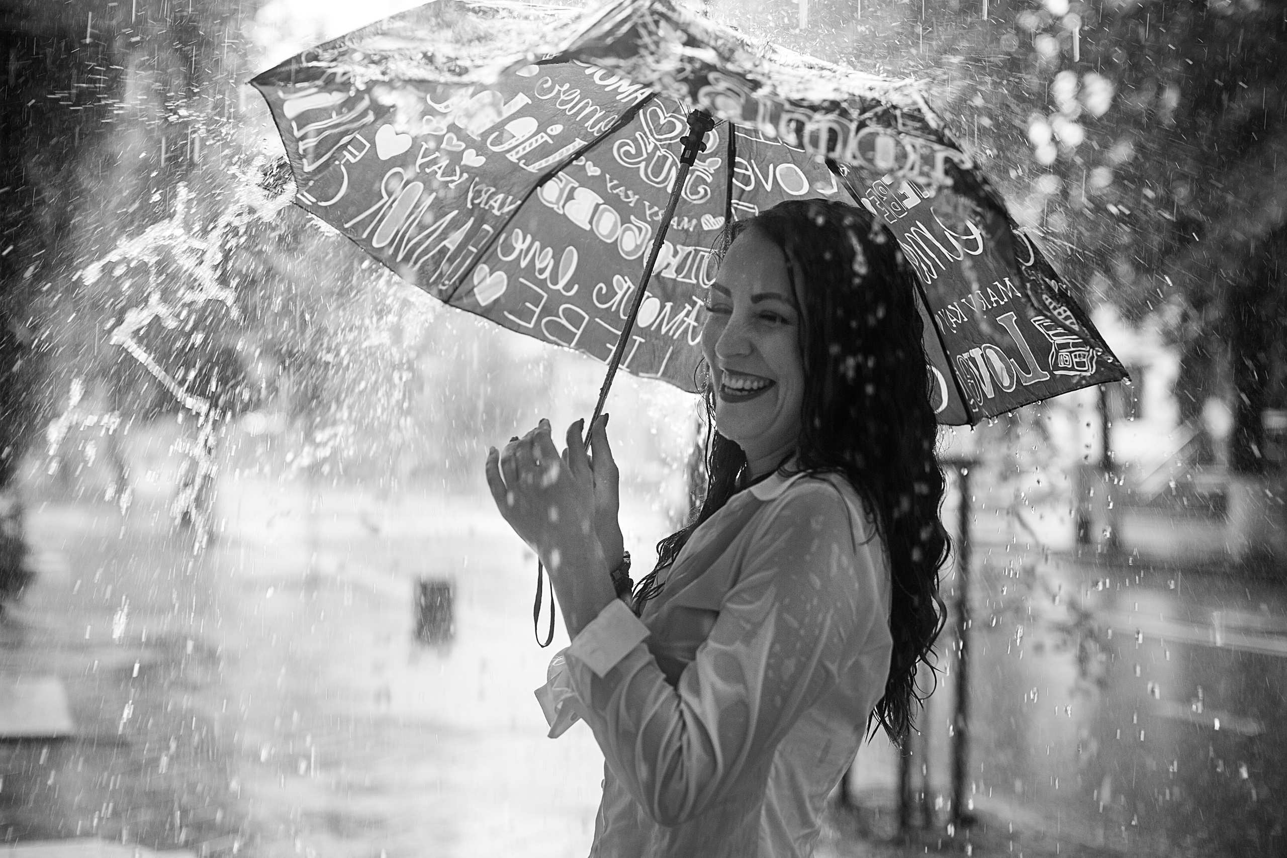 Под дождём…. Свадебный и семейный фотограф/видеограф в Краснодаре Наталья Осинская