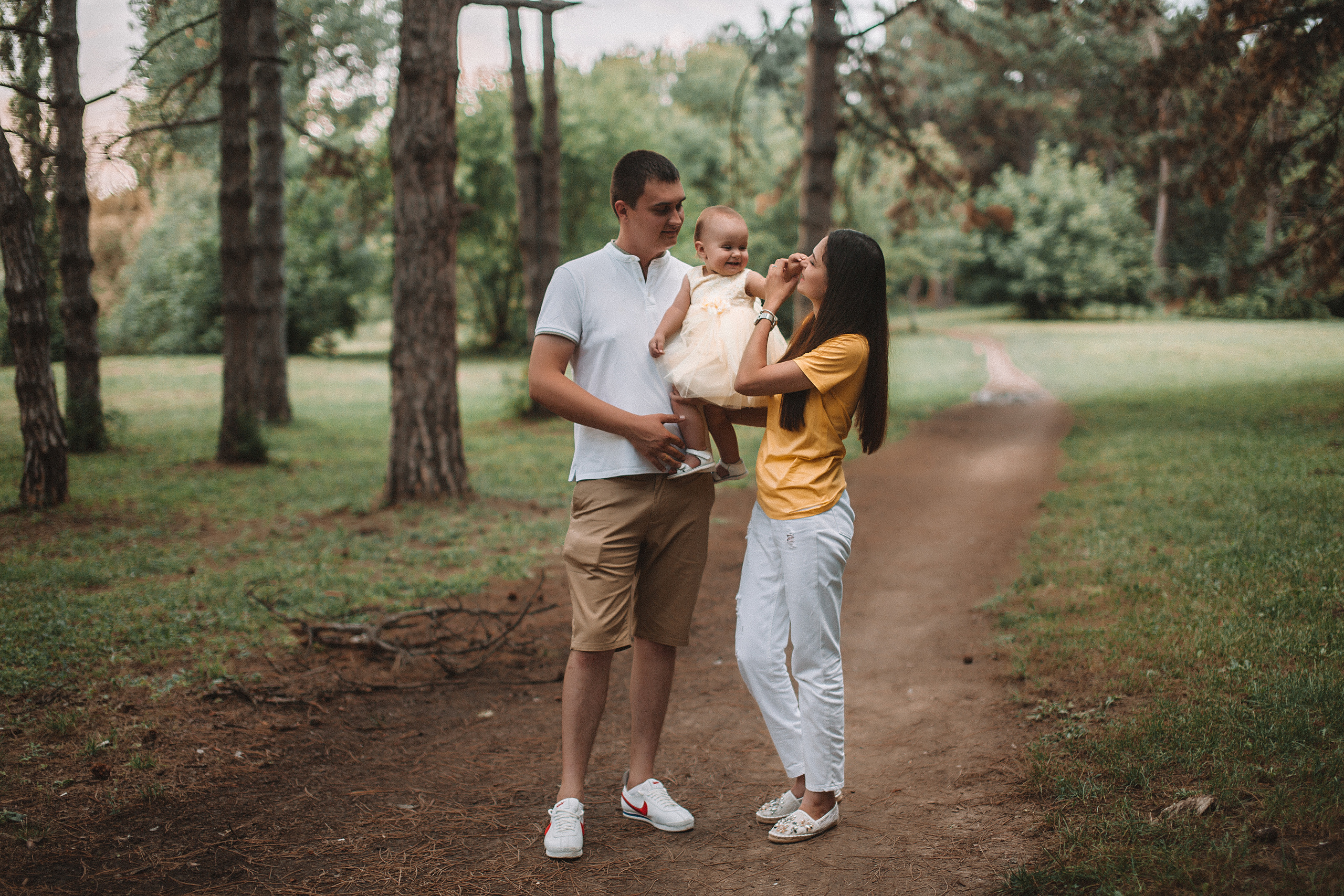 Семейная прогулка в Ботаническом саду. Свадебный и семейный фотограф/видеограф в Краснодаре Наталья Осинская