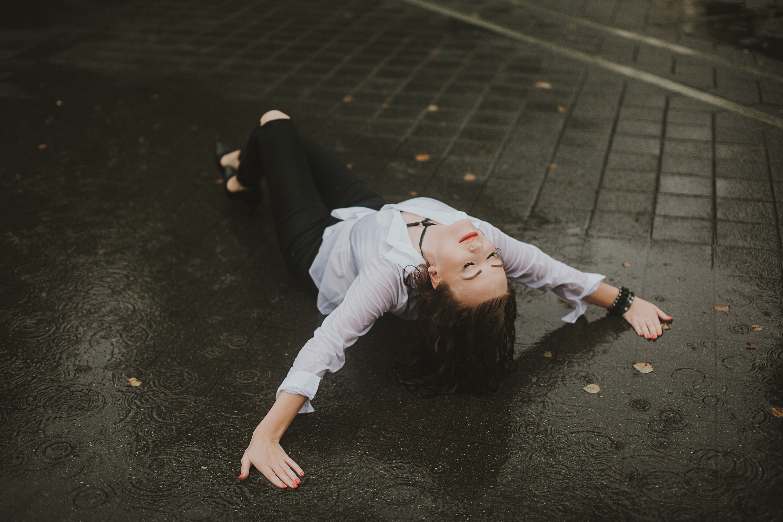 Под дождём…. Свадебный и семейный фотограф/видеограф в Краснодаре Наталья Осинская