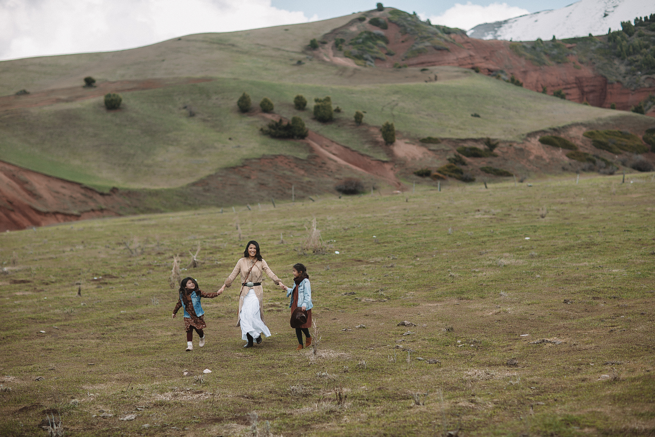 Бишкек. Свадебный и семейный фотограф/видеограф в Краснодаре Наталья Осинская