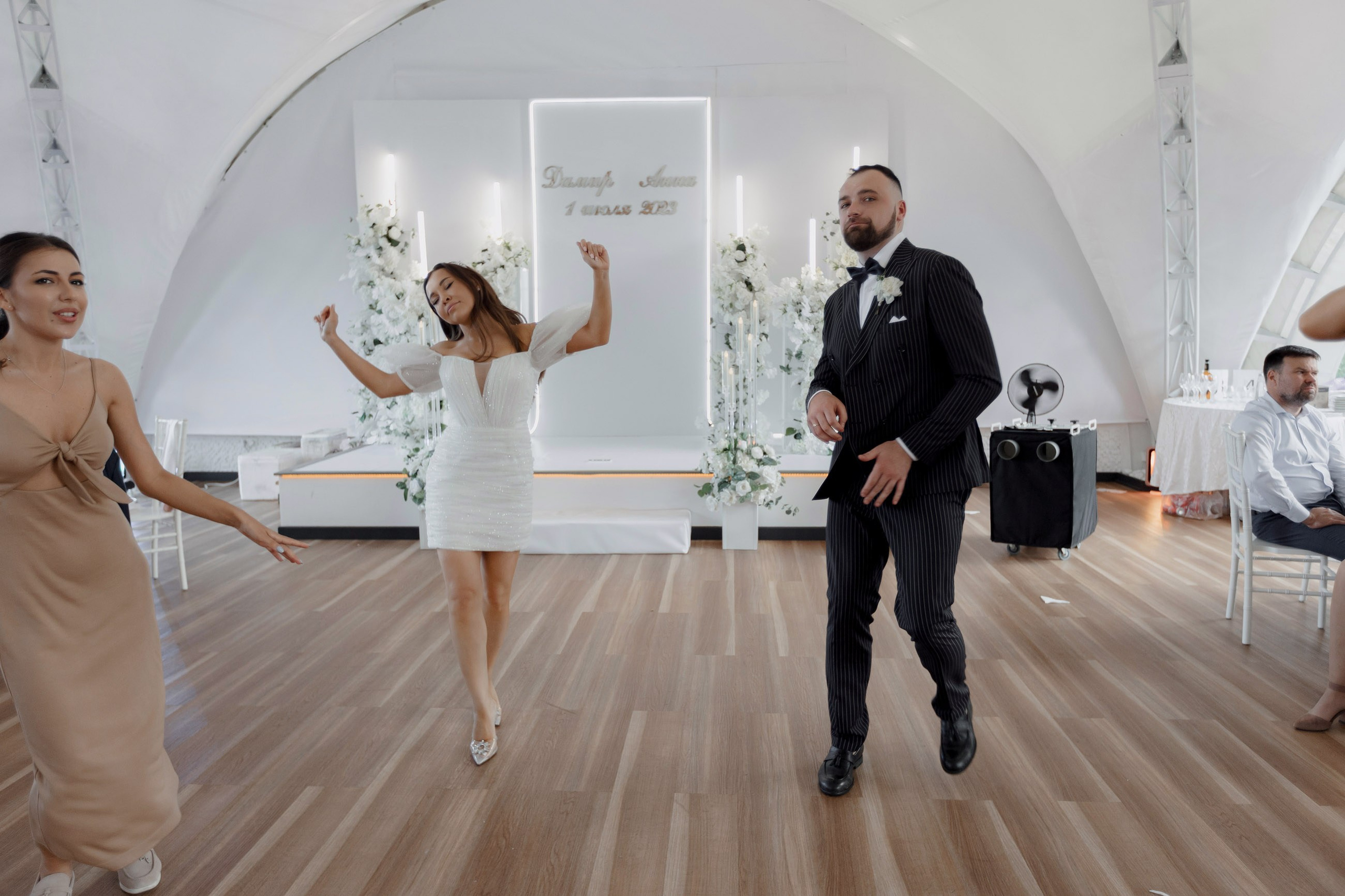 Дамир и Анна. Свадебный фотограф и видеограф Юрий и Эля Дубинины