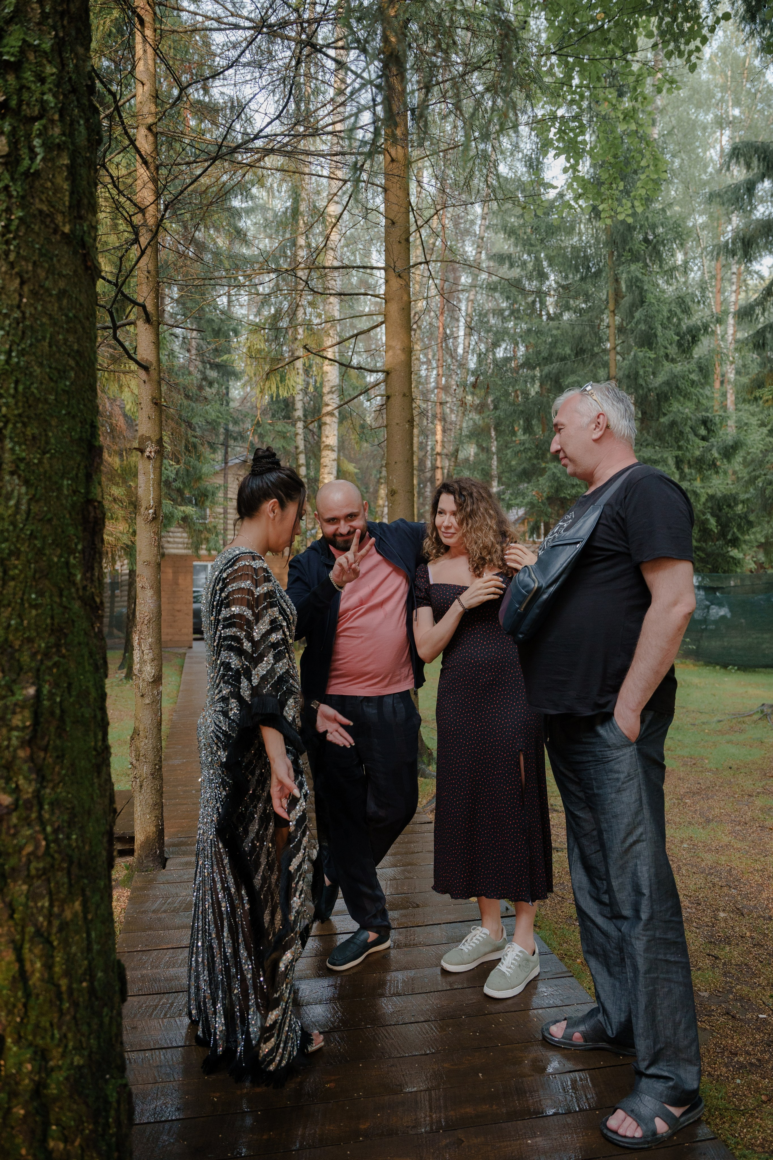 День рождения в шатре на водохранилище. Репортажный фотограф Москва Сергей Дружинин