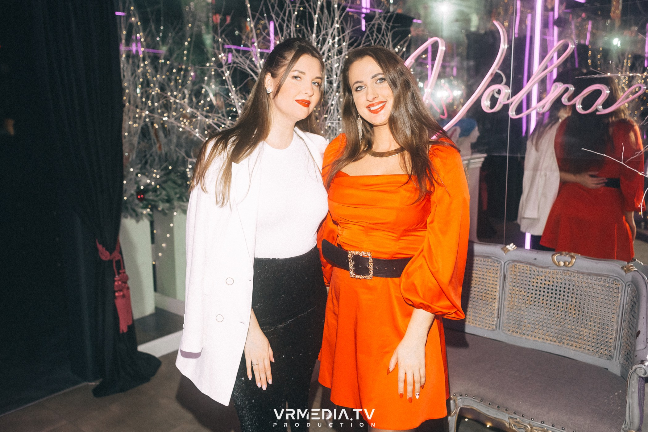 MERRY CHRISTMAS в караоке-баре «Volna»