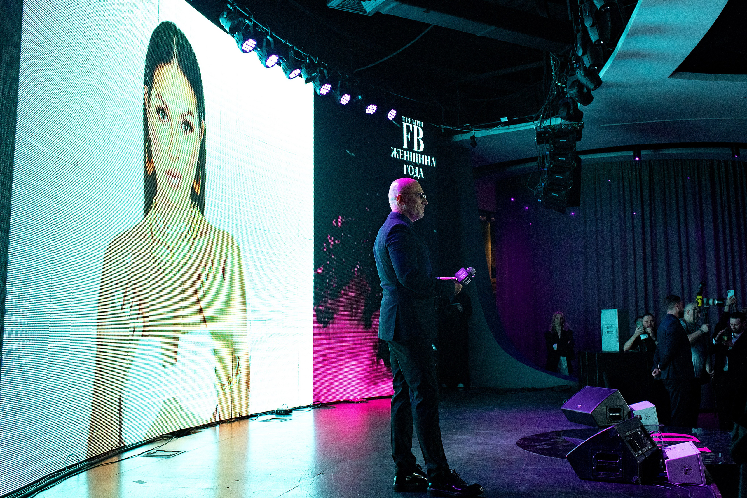 FB. Art photographer Nino