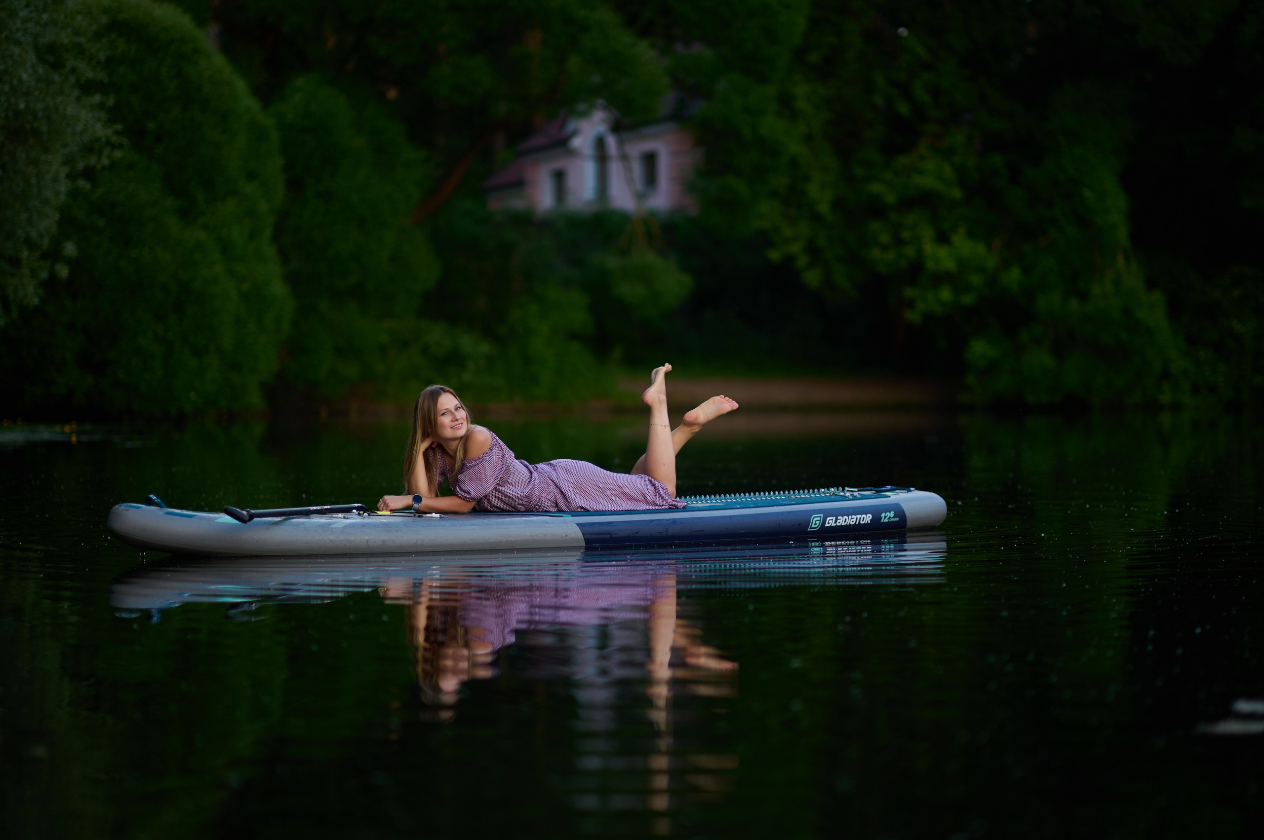 Катя. Фотосъемки на сапах, Москва. Сплавы на сапах