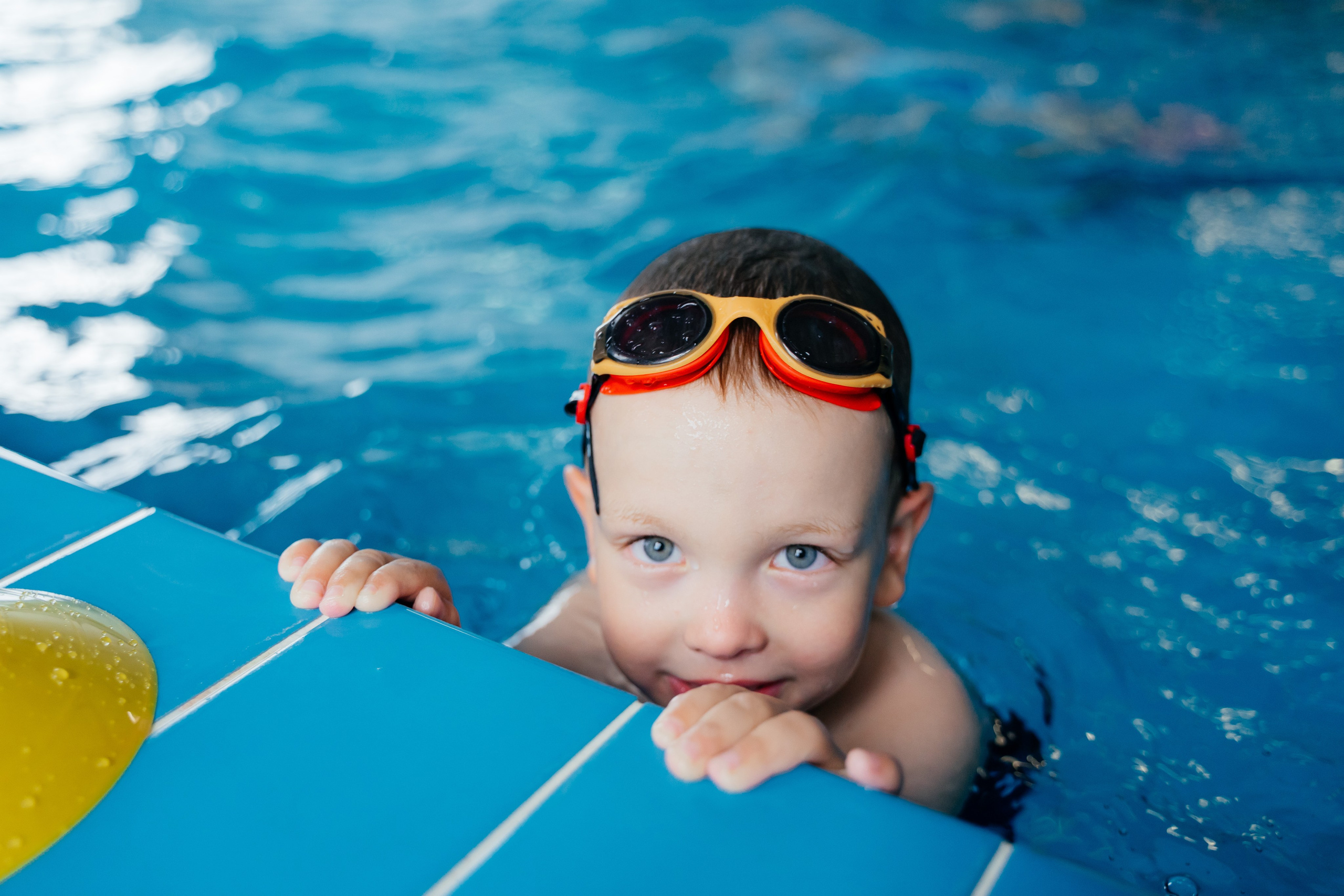Студия детского плавания. Семейный фотограф в Саратове