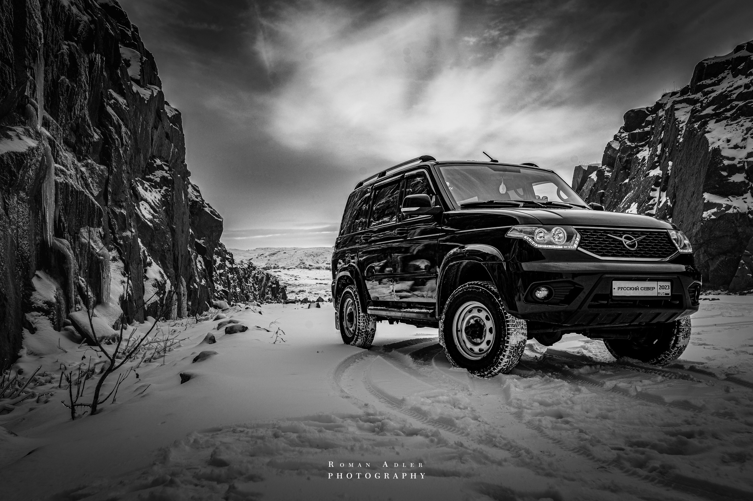 Фотосессии для автомобилей. Профессиональное фото автомобилей. Фото УАЗ Патриот. Фотограф Роман Адлер