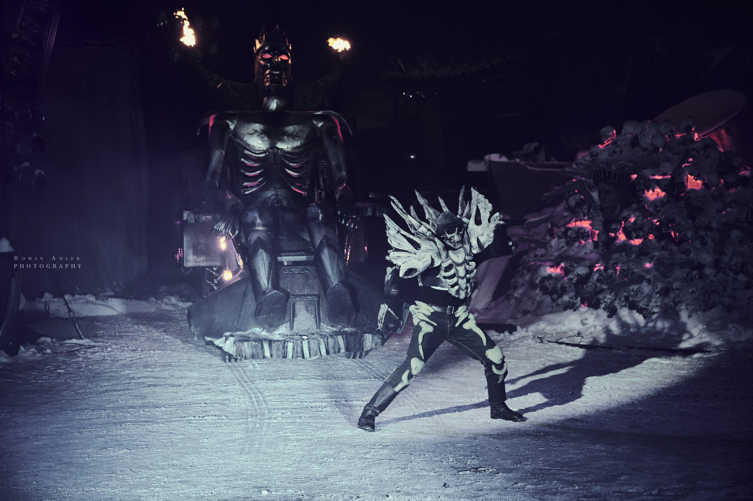 Новогодняя сказка от Ночных волков. Фотограф Роман Адлер