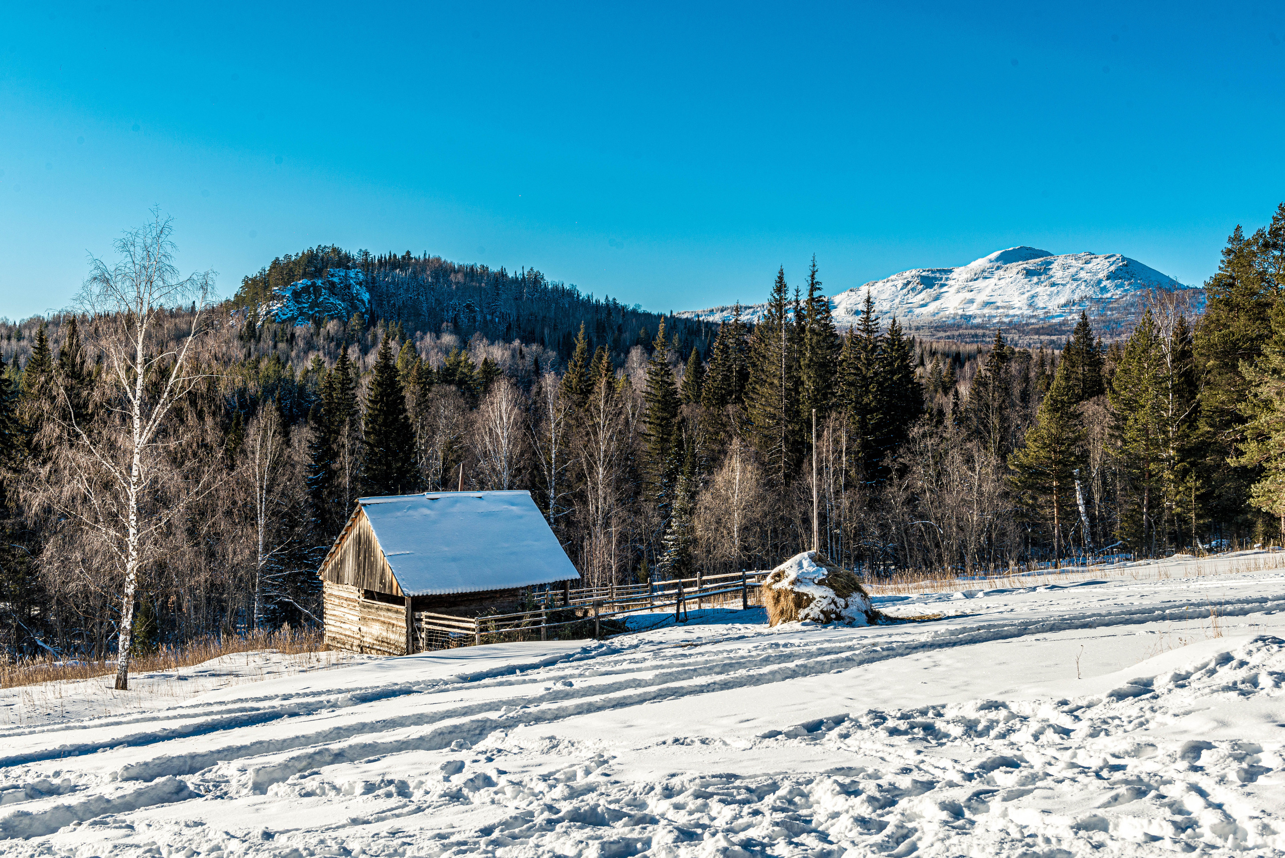 Парк Зюраткуль — Ледяной фонтан, Сохатка и хребет Москаль. Свадебный фотограф на Урале Виктор Соколов