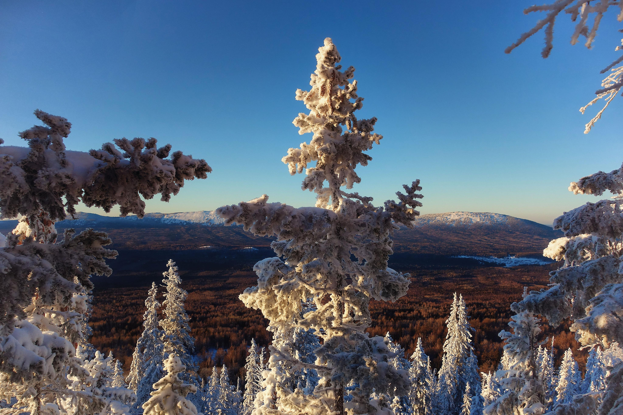 Парк Зюраткуль — Ледяной фонтан, Сохатка и хребет Москаль. Свадебный фотограф на Урале Виктор Соколов