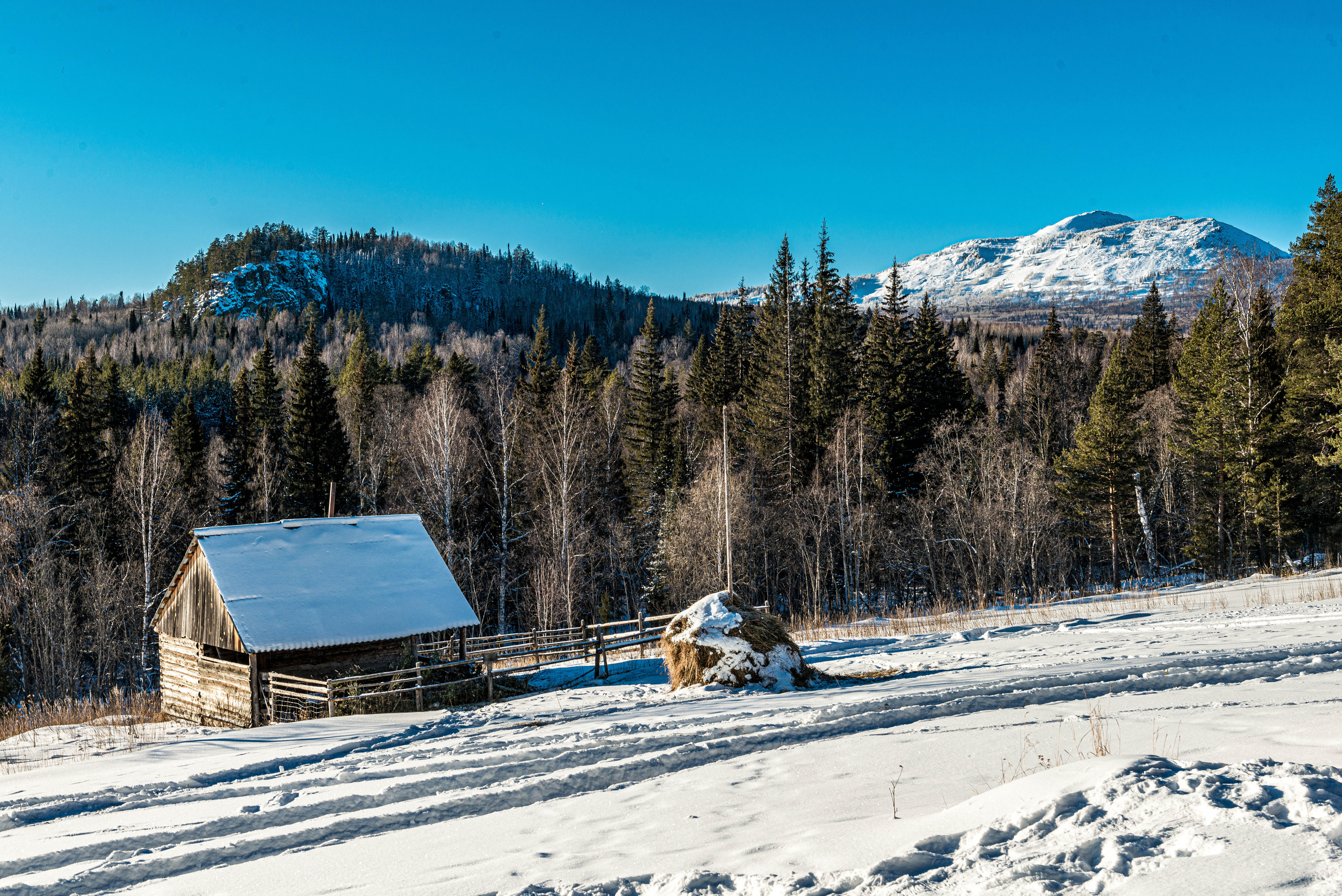 Парк Зюраткуль — Ледяной фонтан, Сохатка и хребет Москаль. Свадебный фотограф на Урале Виктор Соколов