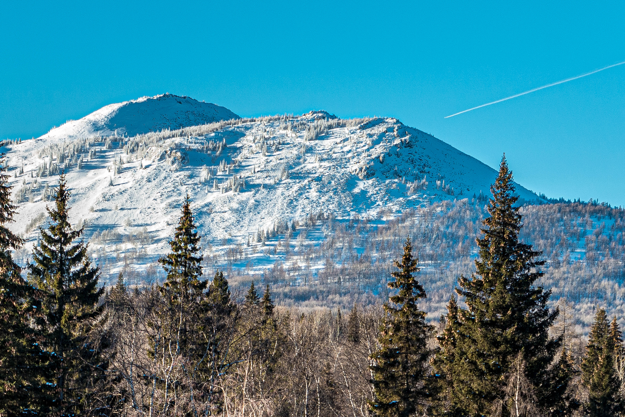 Парк Зюраткуль — Ледяной фонтан, Сохатка и хребет Москаль. Свадебный фотограф на Урале Виктор Соколов