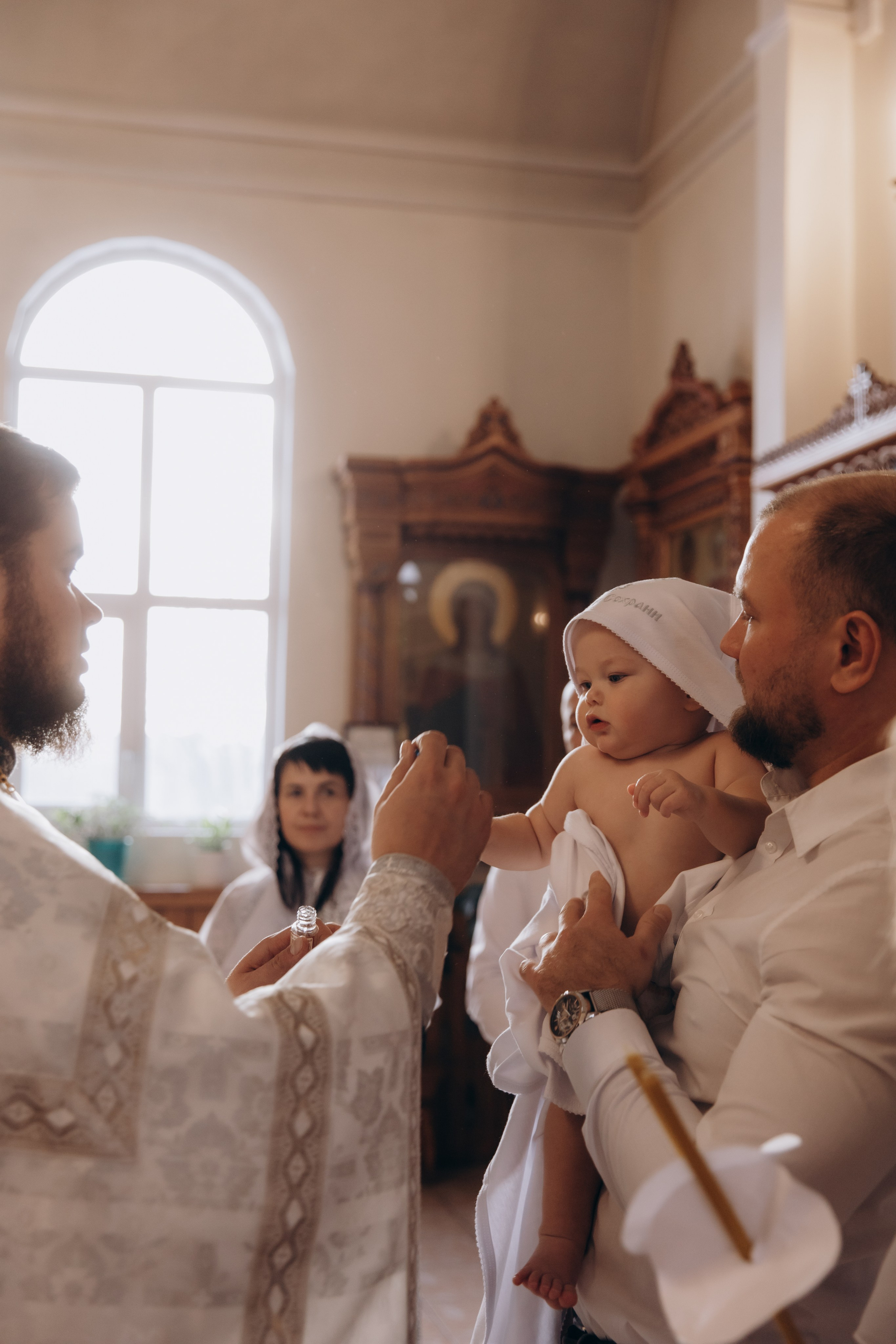 Таинство Крещения. Северная церковь. Фотограф Новый Уренгой I Ньюборн I Фотограф материнства I ЯНАО
