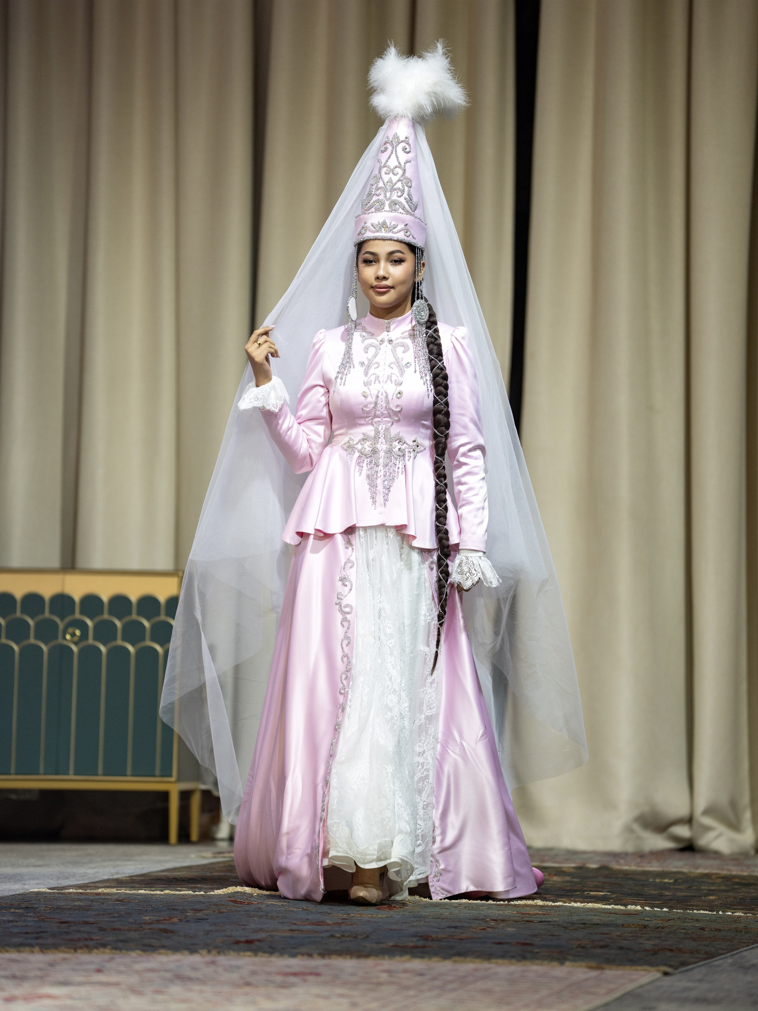 Balzhan Yerserik. Сайт Алматинского НЮ АРТ, будуар и фэшн фотографа Дениса Карпенко