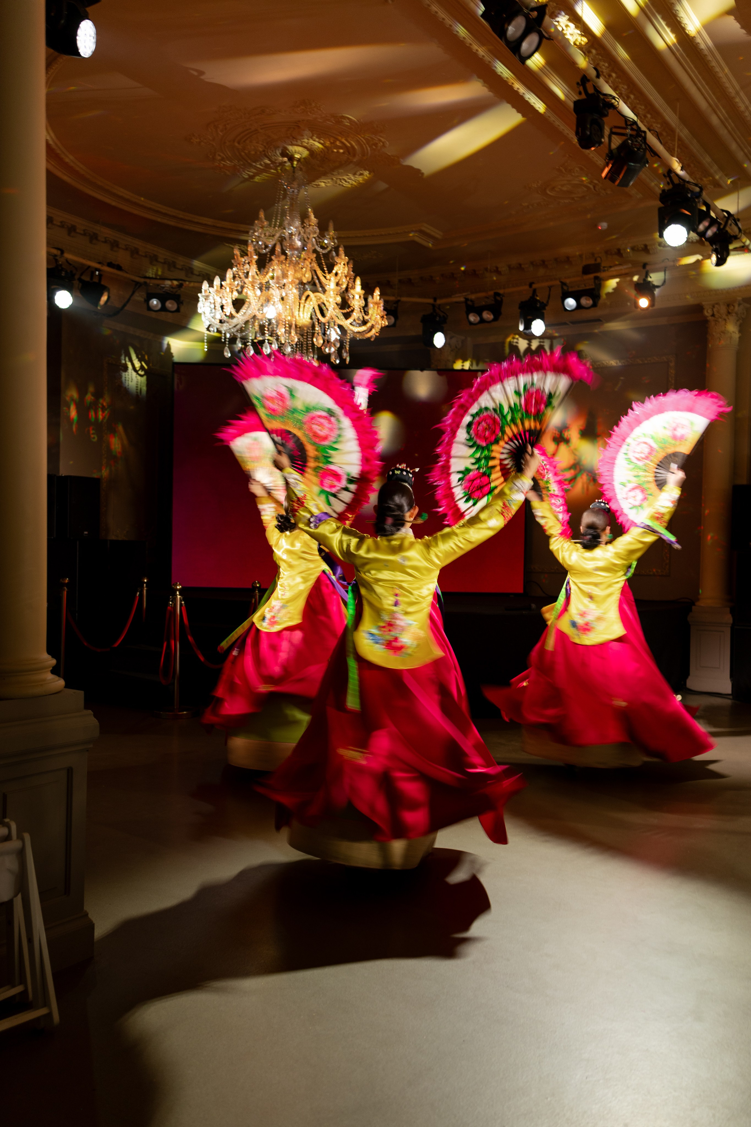 Виктория и Кирилл. Фотограф Артем Бросов в Санкт-Петербурге и Дубае