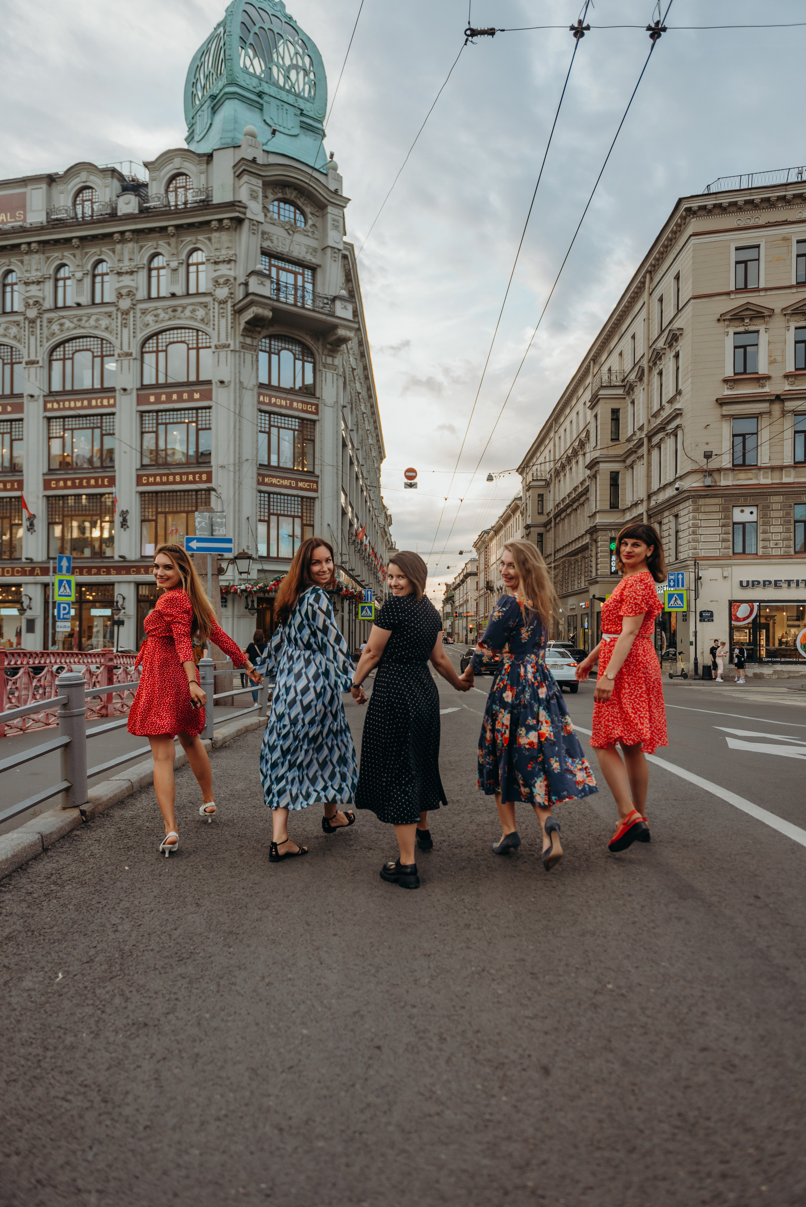 Вечерняя прогулка. Фотограф Алена Нормальная в Санкт-Петербурге