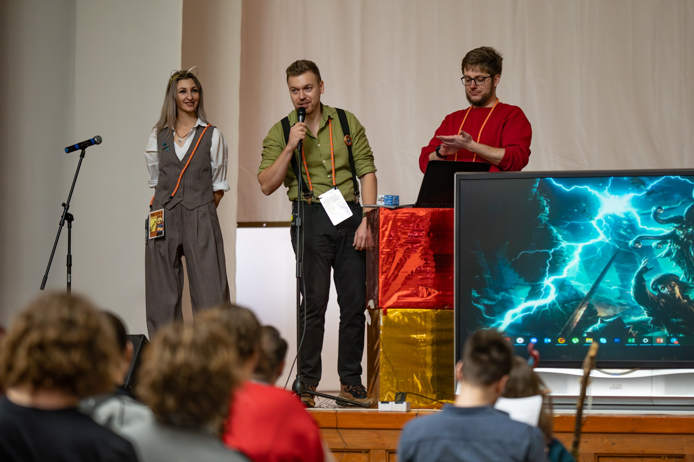 Мантикон IV (2024). Фотографирует красивое Денис Горностаев