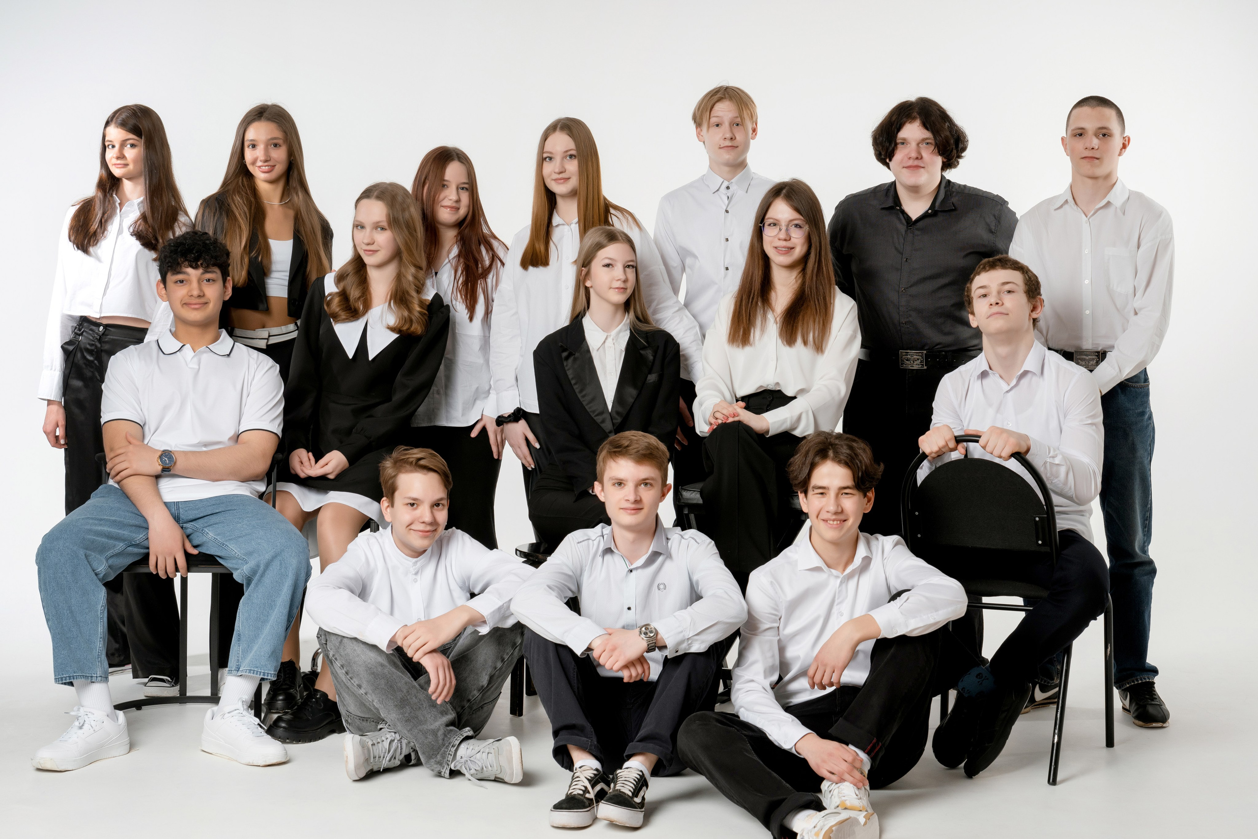 Выпускной альбом с 9 класса Школьная выпускная фотокнига