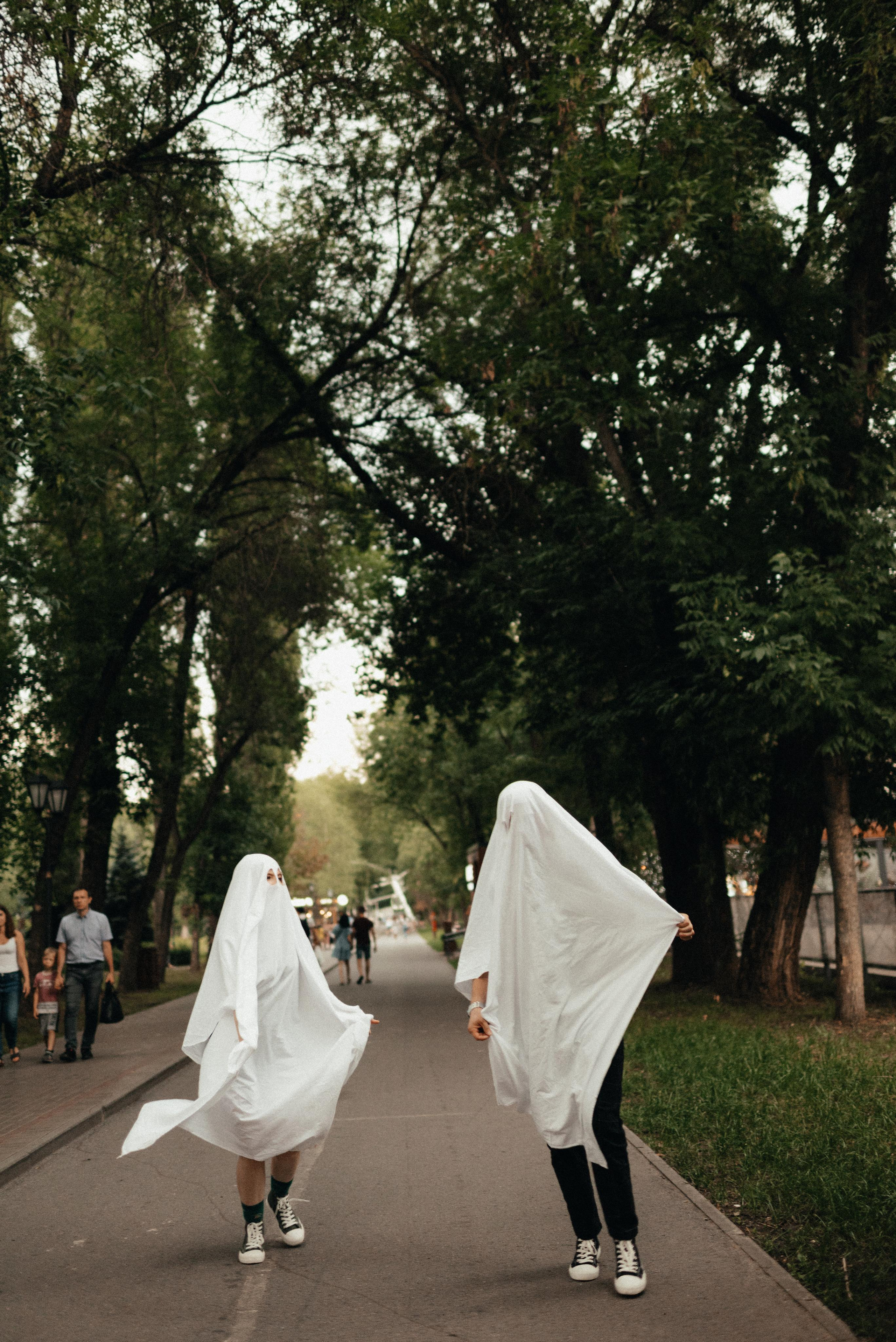 Съёмка «lovestory» привидений. Z H U R A V L E V