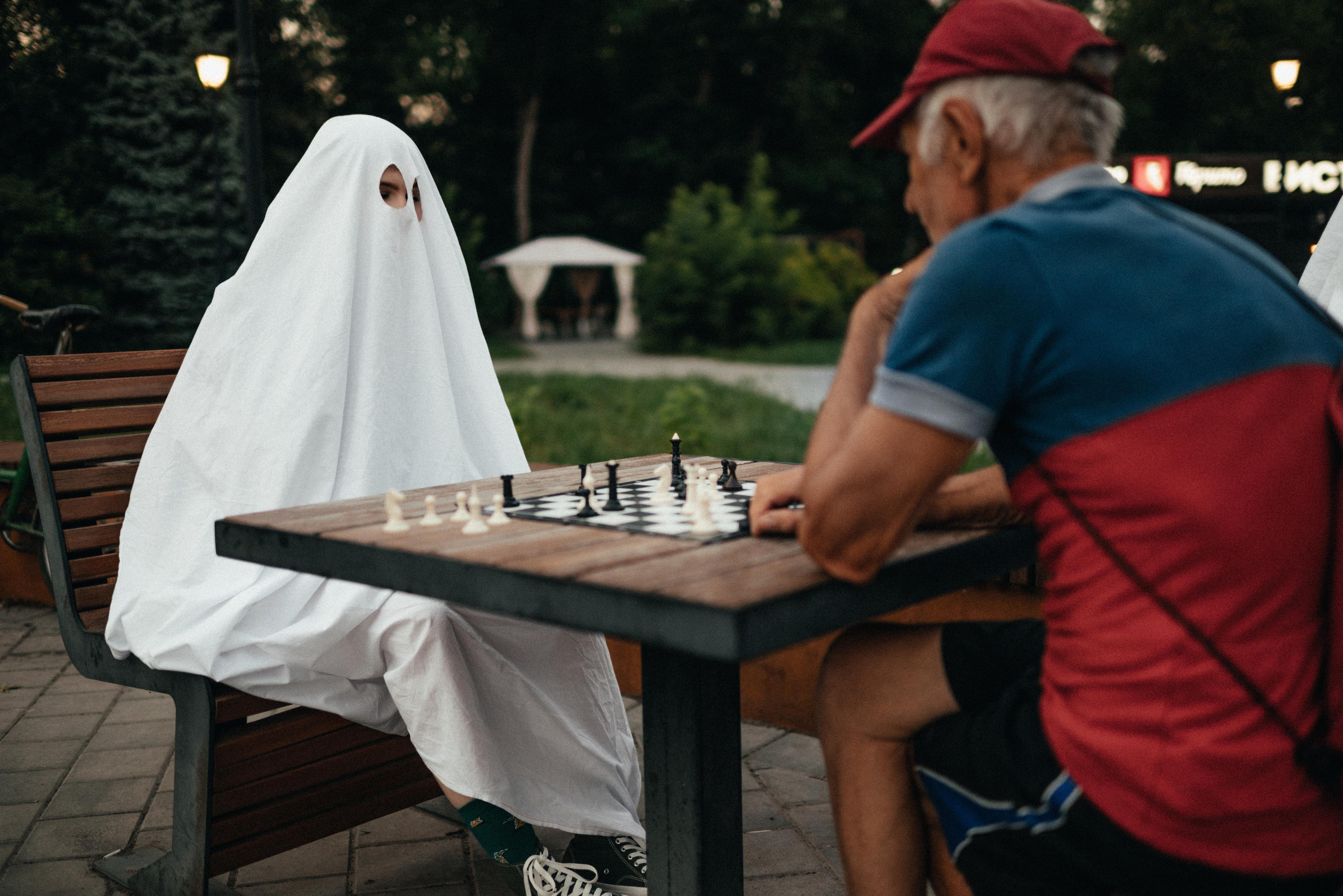 Съёмка «lovestory» привидений. Z H U R A V L E V