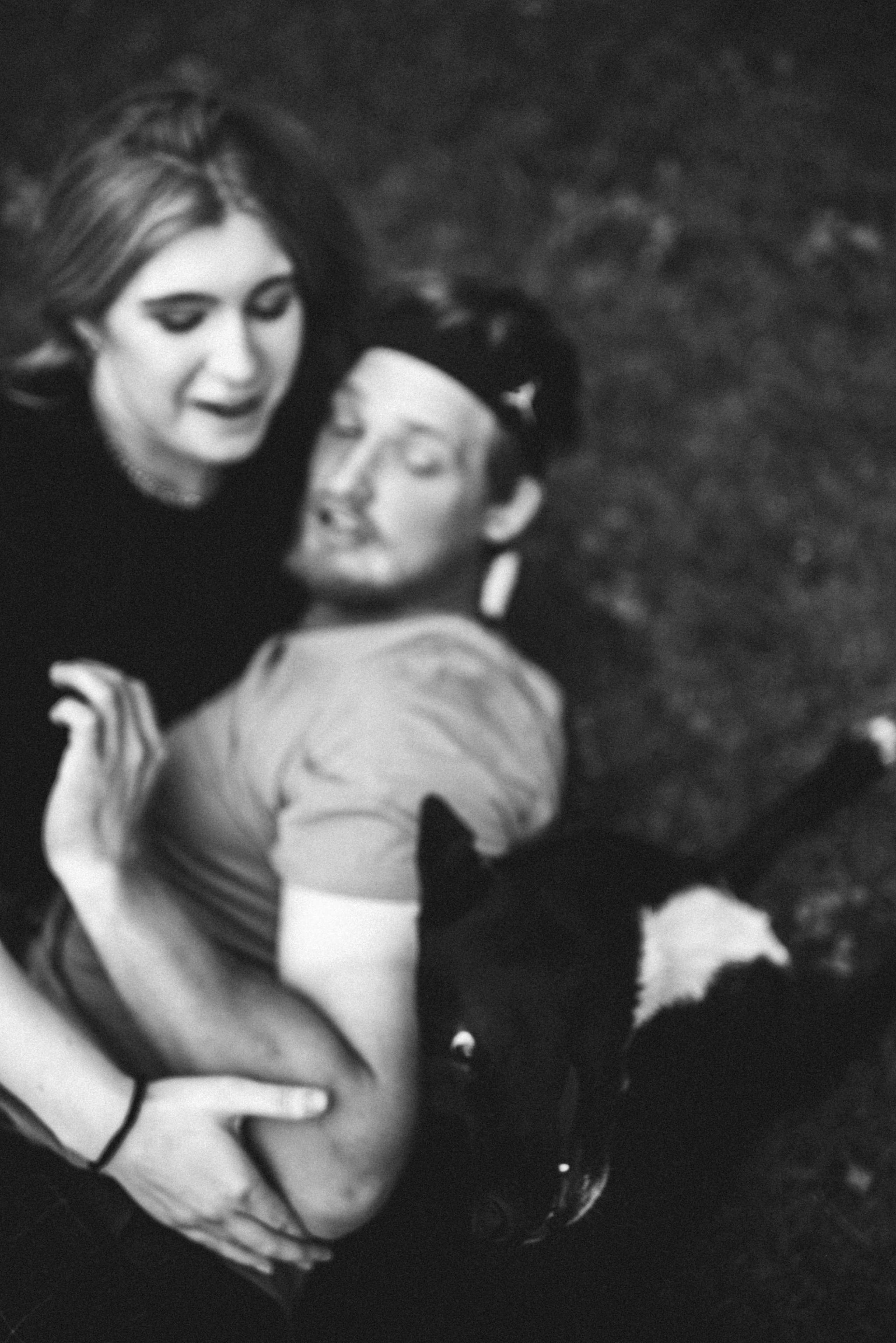 Съёмка «lovestory» привидений. Z H U R A V L E V