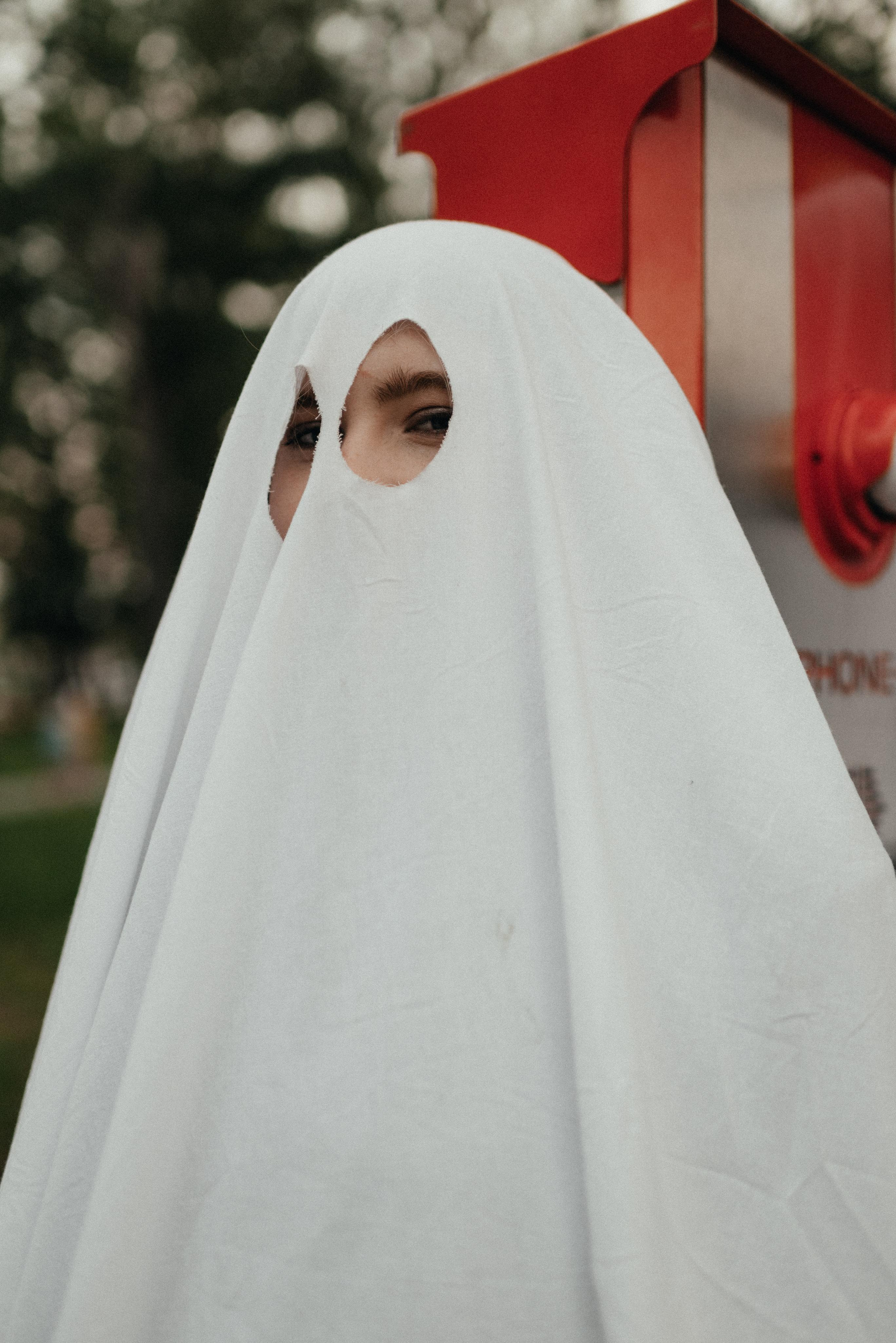 Съёмка «lovestory» привидений. Z H U R A V L E V