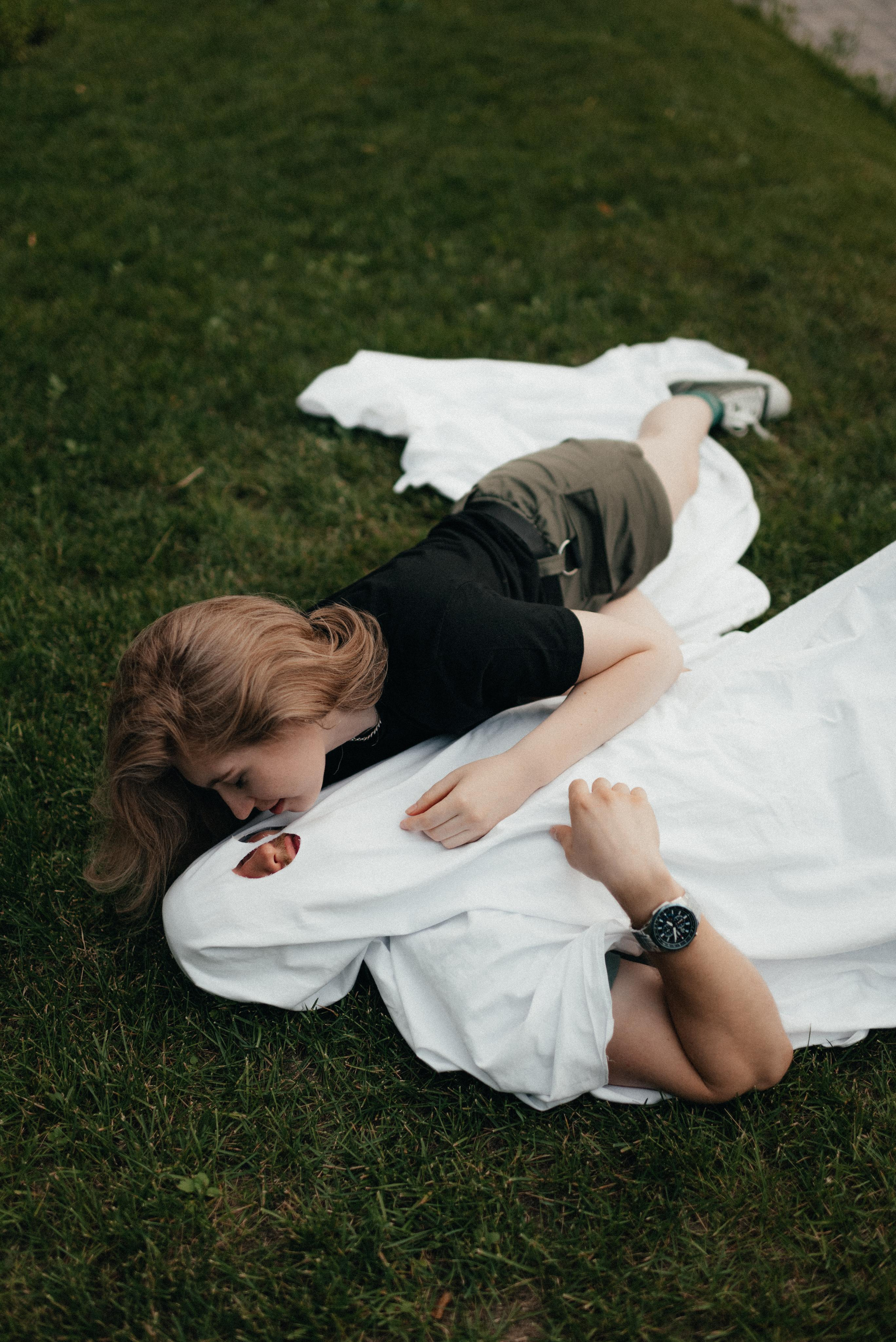 Съёмка «lovestory» привидений. Z H U R A V L E V